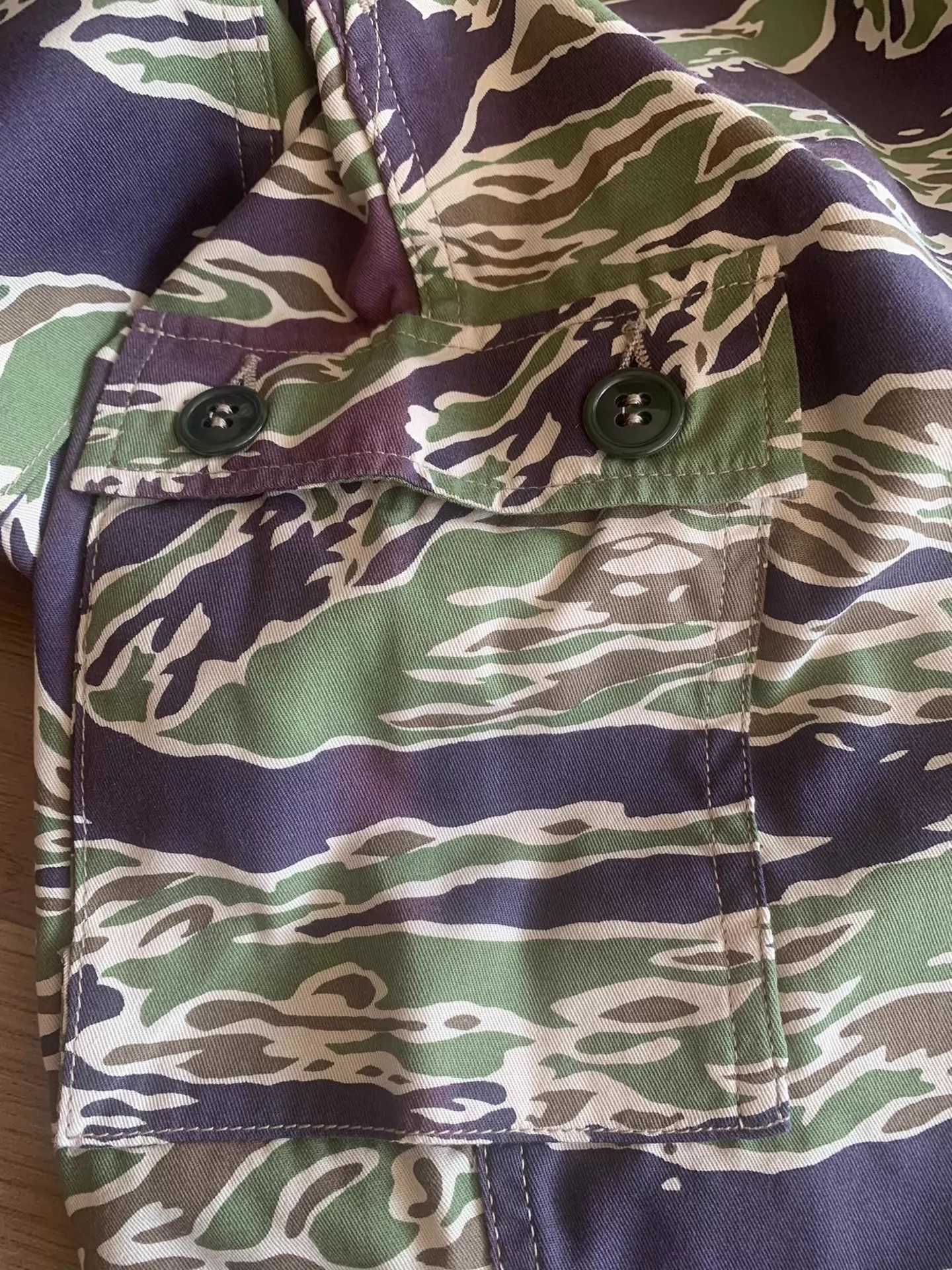 The Real McCoy's The Real McCoy Green Tiger Camo Shorts Japan XL Size US 36 / EU 52 - 7 Thumbnail