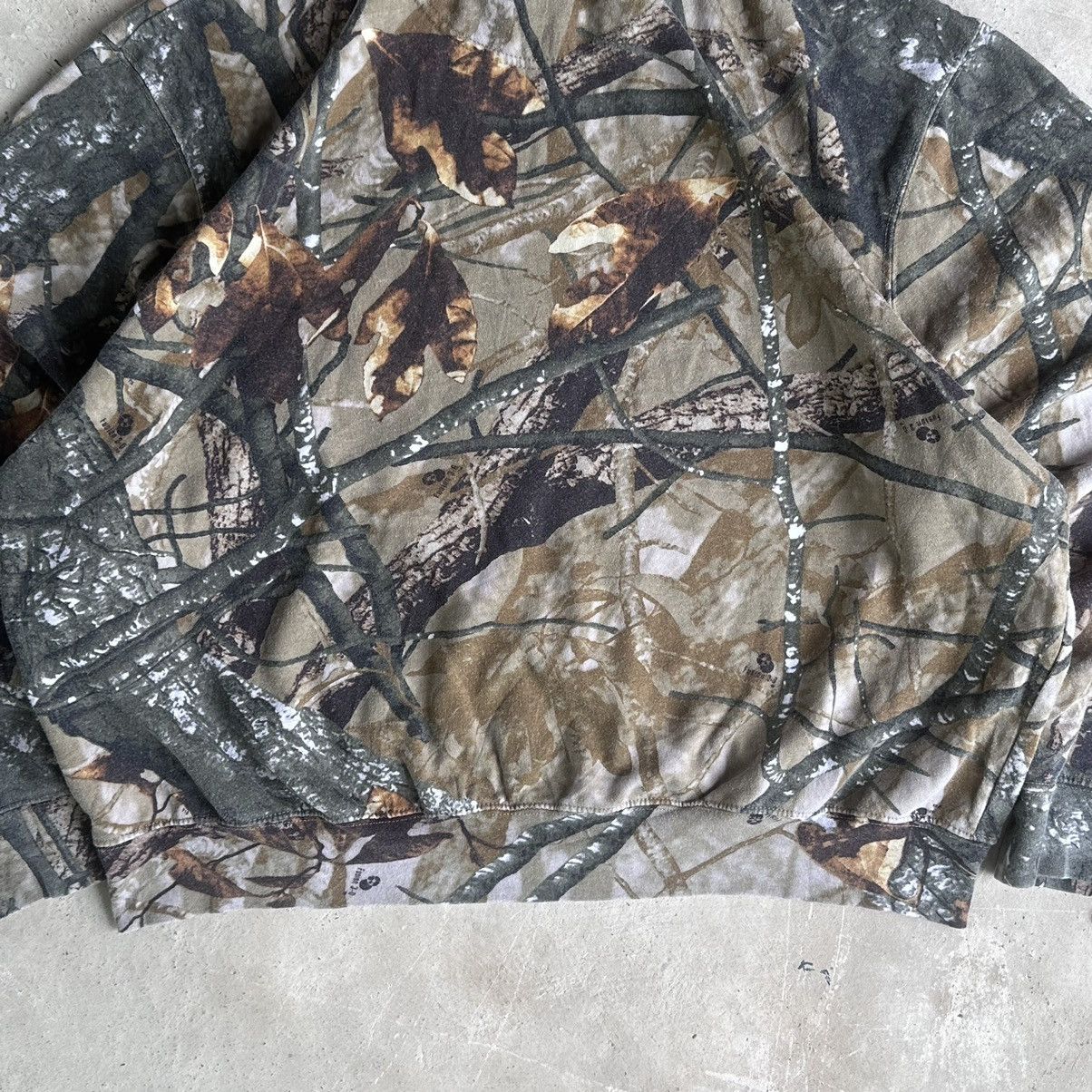 Carhartt Crazy Vintage Carhartt Style Boxy Realtree Camo Crewneck Size US XL / EU 56 / 4 - 9 Thumbnail