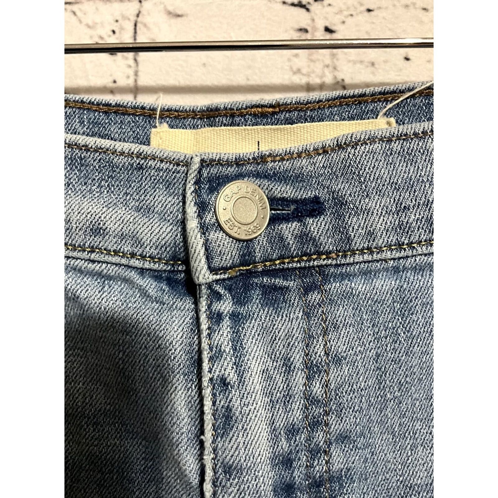 Gap Gap 1969 Best Girlfriend Light Wash Jeans Size 32x26 Women Regular Cotton Denim Blue Relaxed Fit Vintage No Size 24" / US 00 / IT 34 - 4 Thumbnail