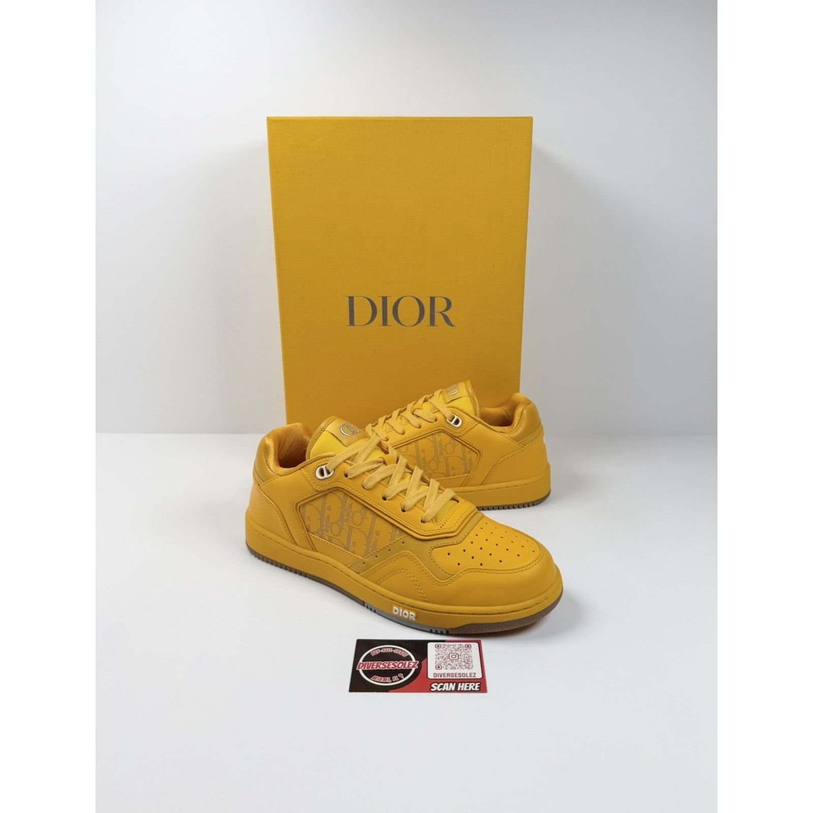 Dior Size 42EU/9US - Dior B27 World Tour Yellow NEW/RETAIL $1.4K! Size US 9 / EU 42 - 1 Thumbnail