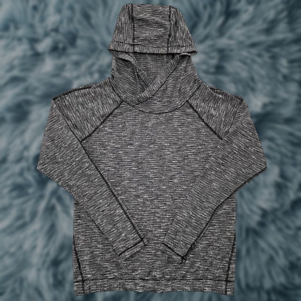 Lululemon VINTAGE Lululemon Hoodie Womens 6 Black Gray Pullover Thumb Holes Heathered Athletic Outdoor Sports Size M / US 6-8 / IT 42-44 - 1 Thumbnail
