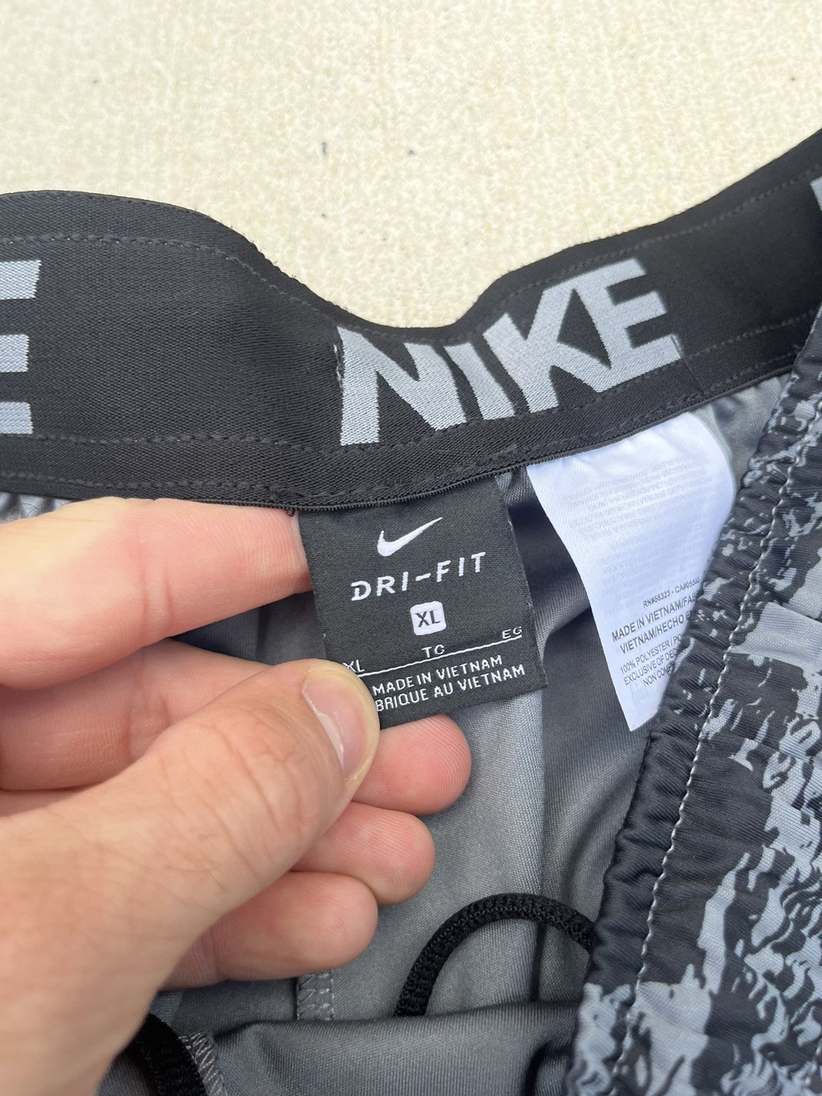Nike Crazy Nike Dri-Tit Shorts Size US 36 / EU 52 - 4 Thumbnail
