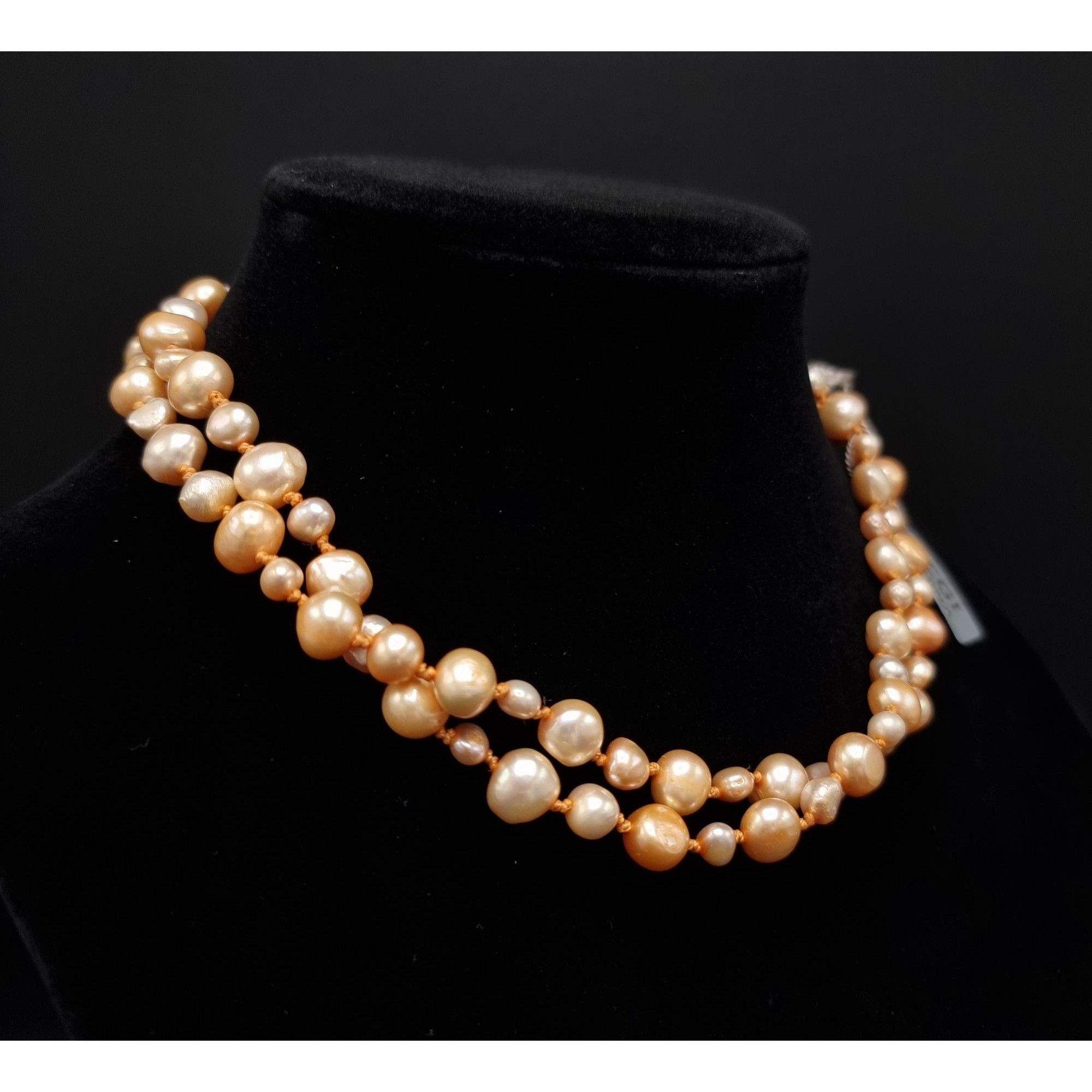 Vintage CGI Freshwater Pearl Long Necklace Hand-Knotted Natural Irid Size ONE SIZE - 3 Thumbnail