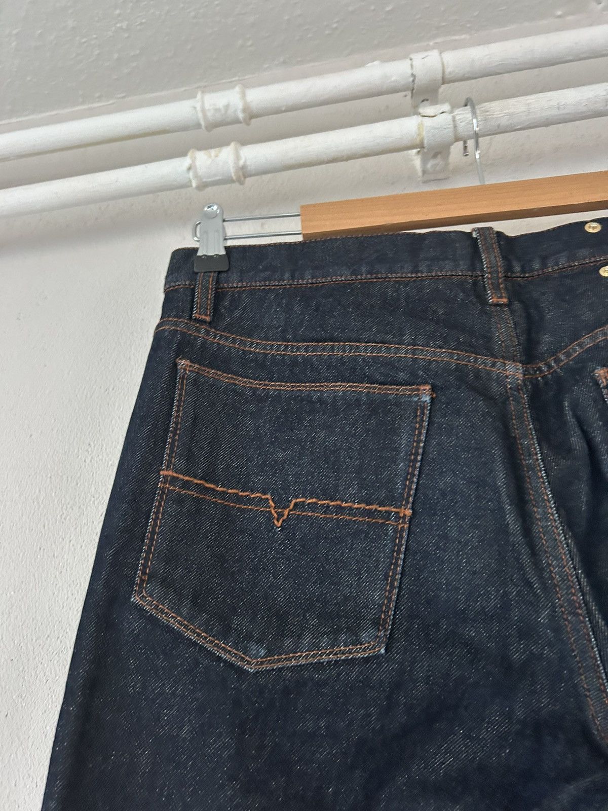 Valentino Valentino Raw Hem Dark Denim Jeans Size US 34 / EU 50 - 9 Thumbnail