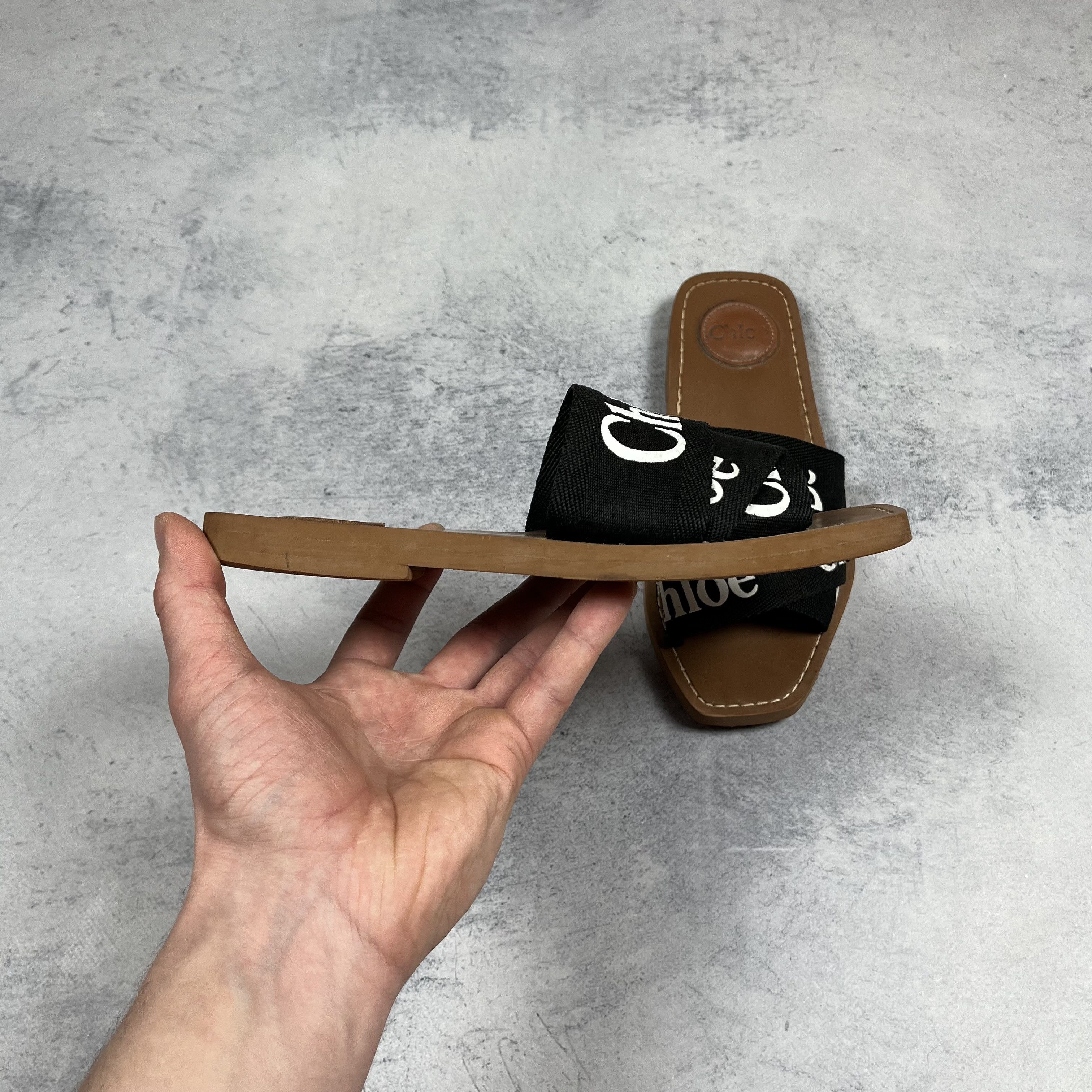 Chloe Ladies Chloe Woody Slide Flat Size 38 Size US 7.5 / IT 37.5 - 5 Thumbnail