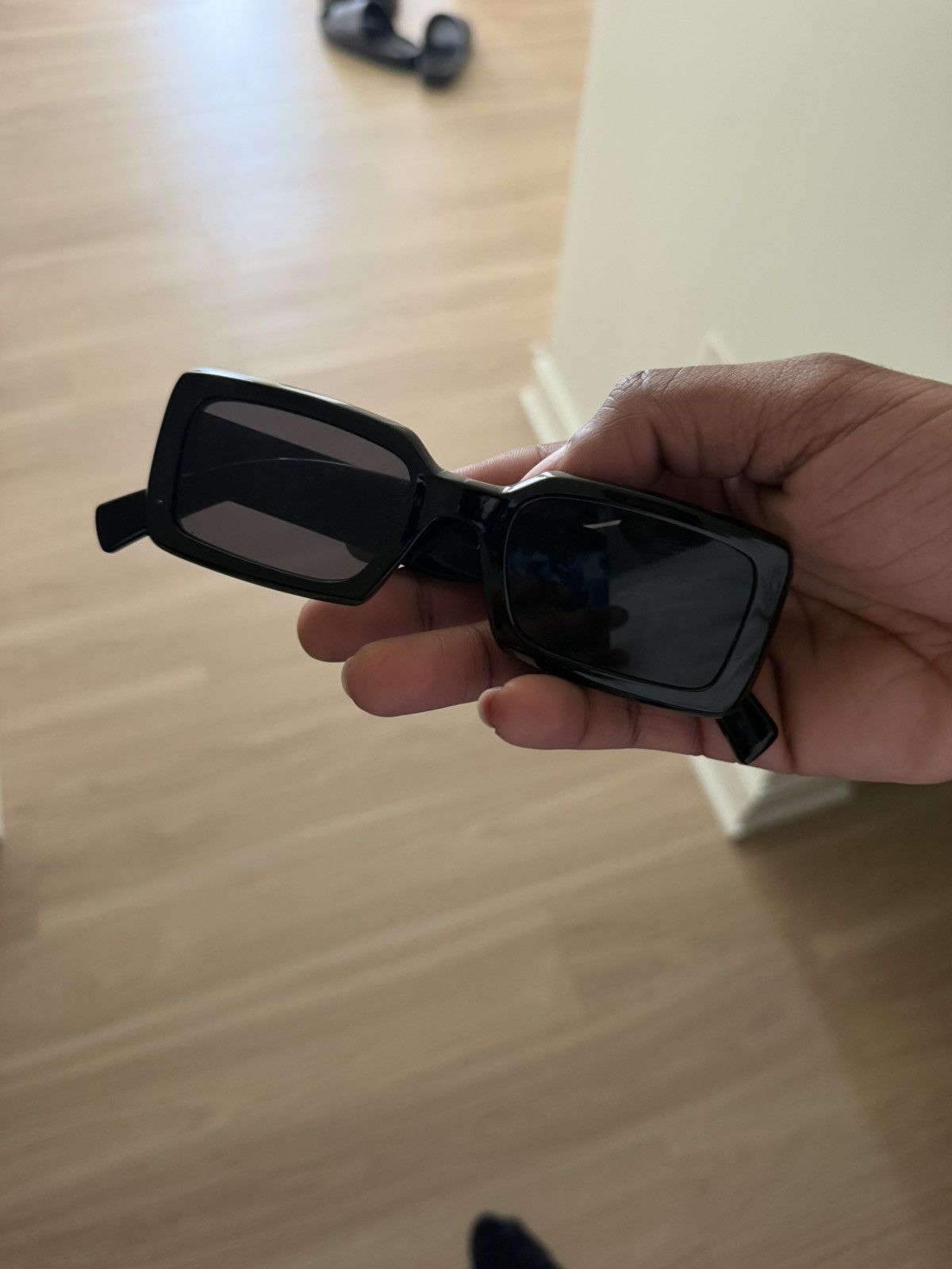 H&M Black sunglasses Size ONE SIZE - 1 Thumbnail