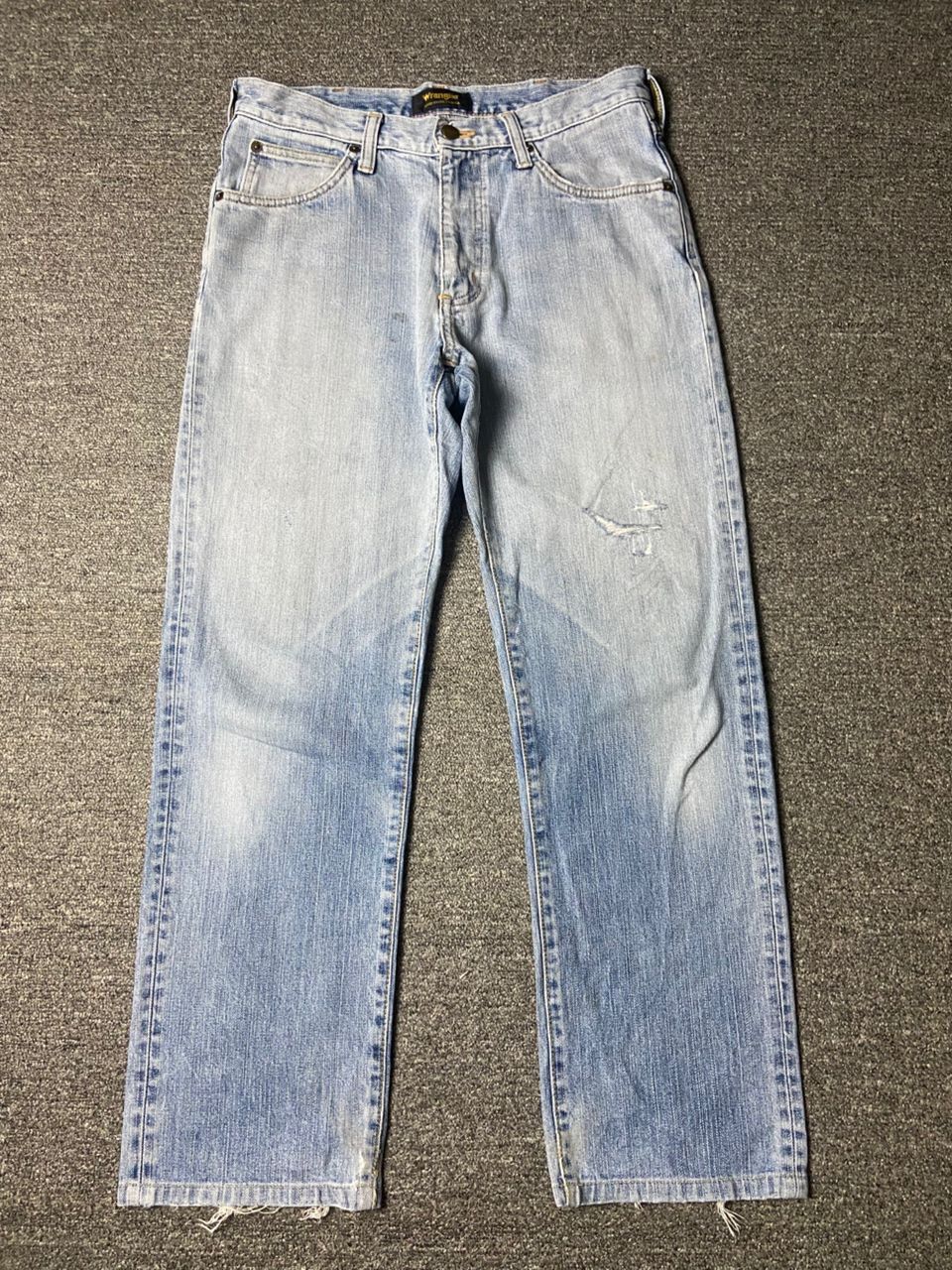 Wrangler Vintage Wrangler Premium Relaxed Fit Jeans (138) Size US 31 - 1 Thumbnail