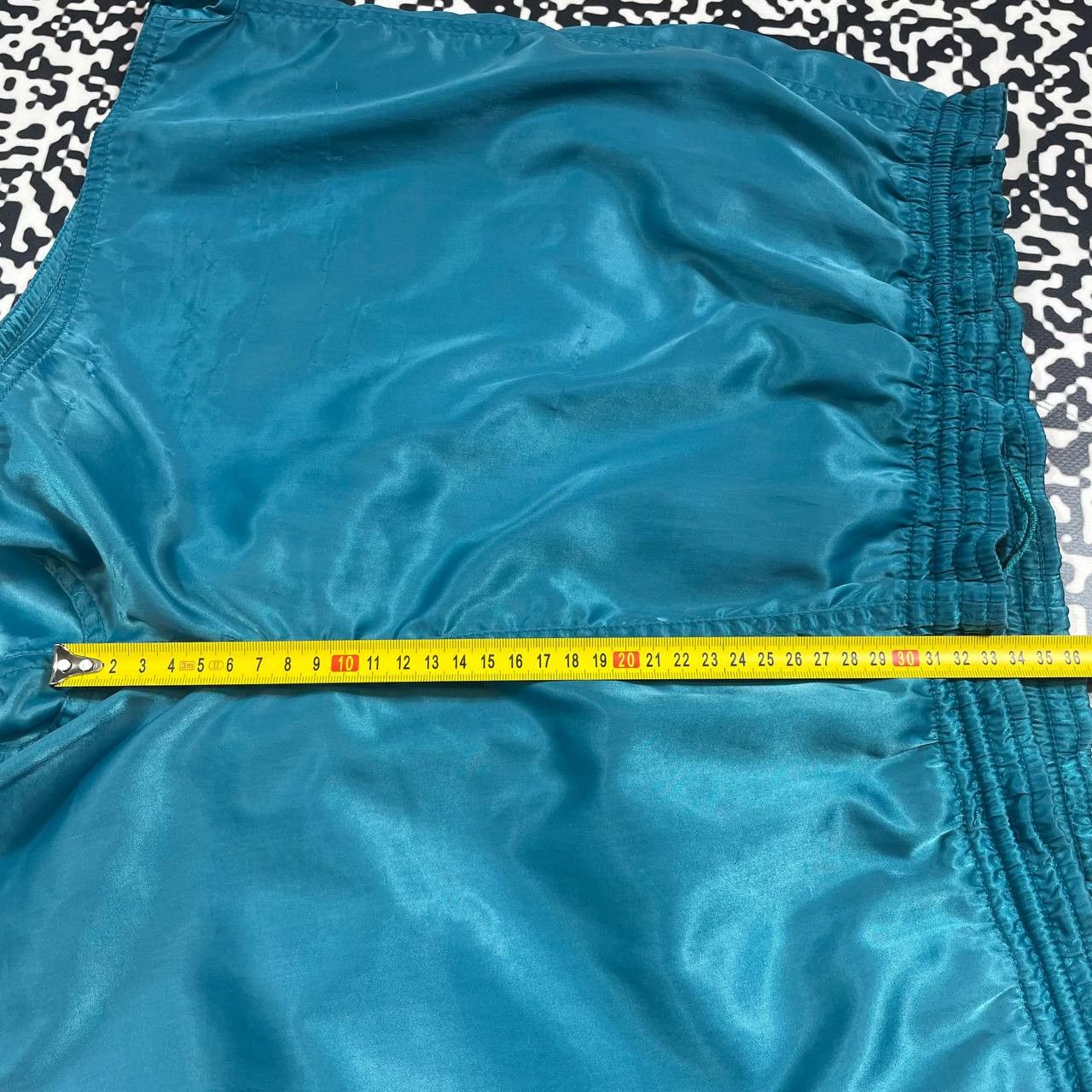 Nike Vintage 90s Nike Swoosh Logo Retro Style Sport Shorts Size US 38 / EU 54 - 16 Thumbnail