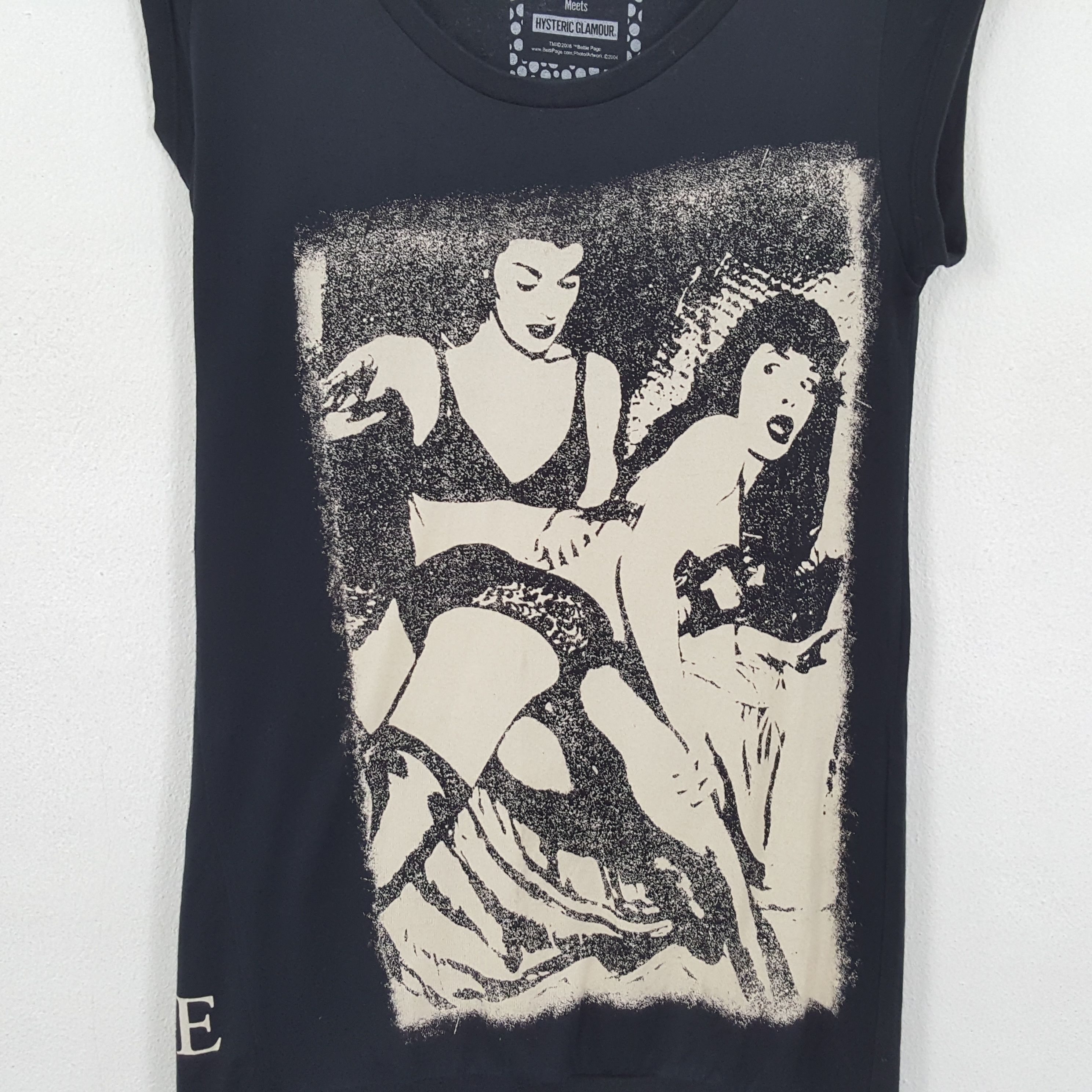 Hysteric Glamour × Japanese Brand × Vintage HYSTERIC GLAMOUR Japanese Brand Custom Art Tank Tops Tshirt Size XS / US 0-2 / IT 36-38 - 2 Thumbnail