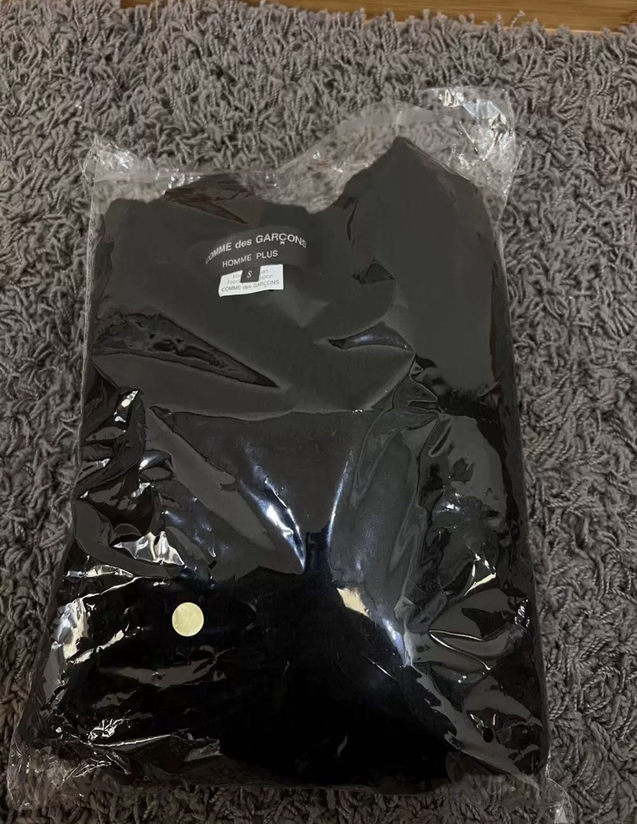 Comme des Garcons Black ripped sweater 2412-Nextarrow Size US S / EU 44-46 / 1 - 5 Thumbnail