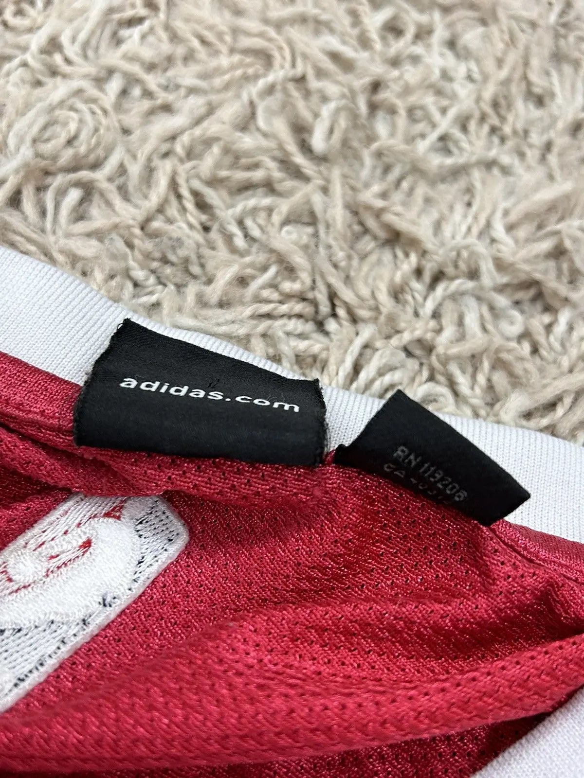 Adidas 00s Vintage Adidas x Cleveland Cavaliers #23 James Jersey Size US L / EU 52-54 / 3 - 10 Thumbnail