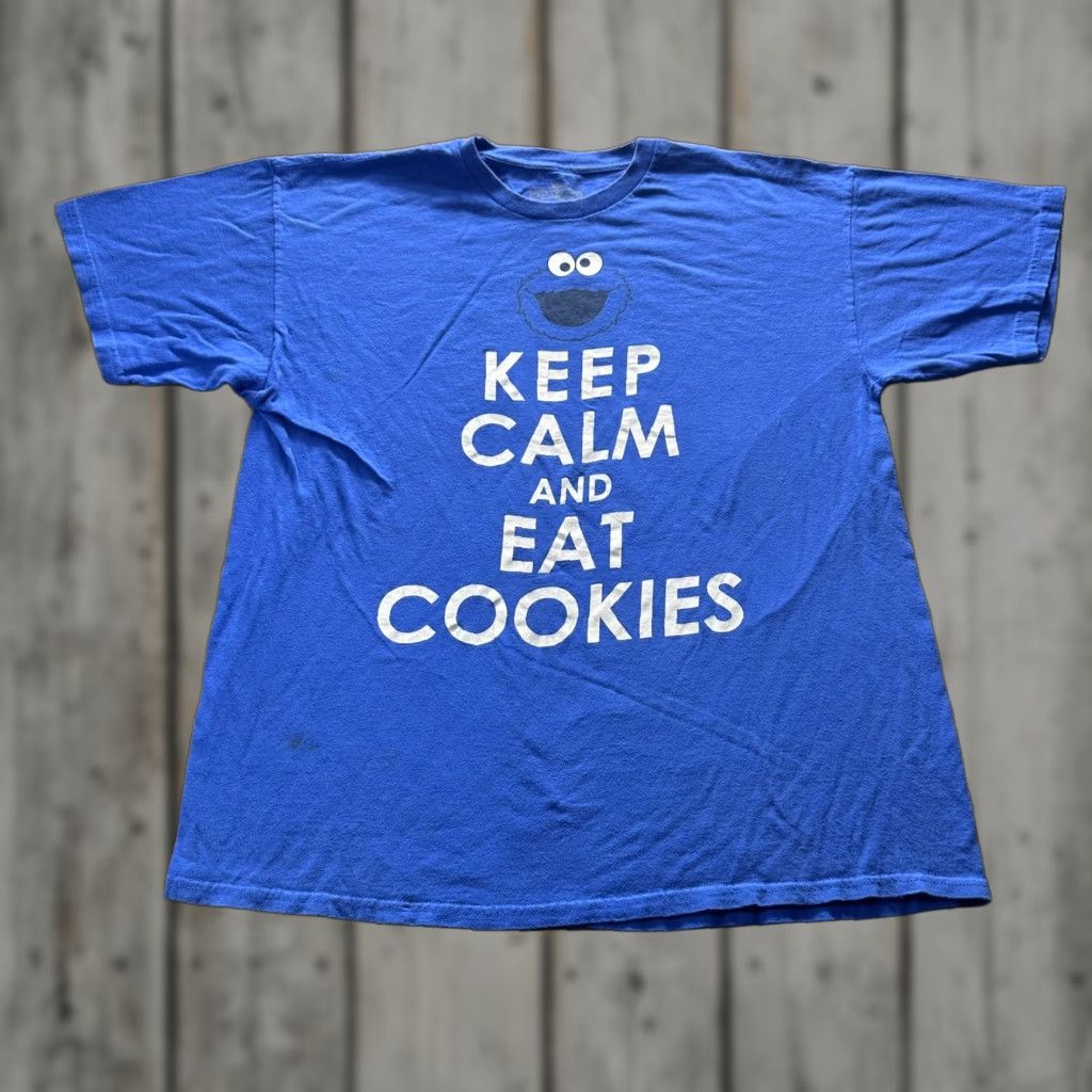 Vintage Sesame Street Shirt Mens XL Blue Graphic Keep Calm Eat Cookies T-Shirt Size US XL / EU 56 / 4 - 1 Thumbnail