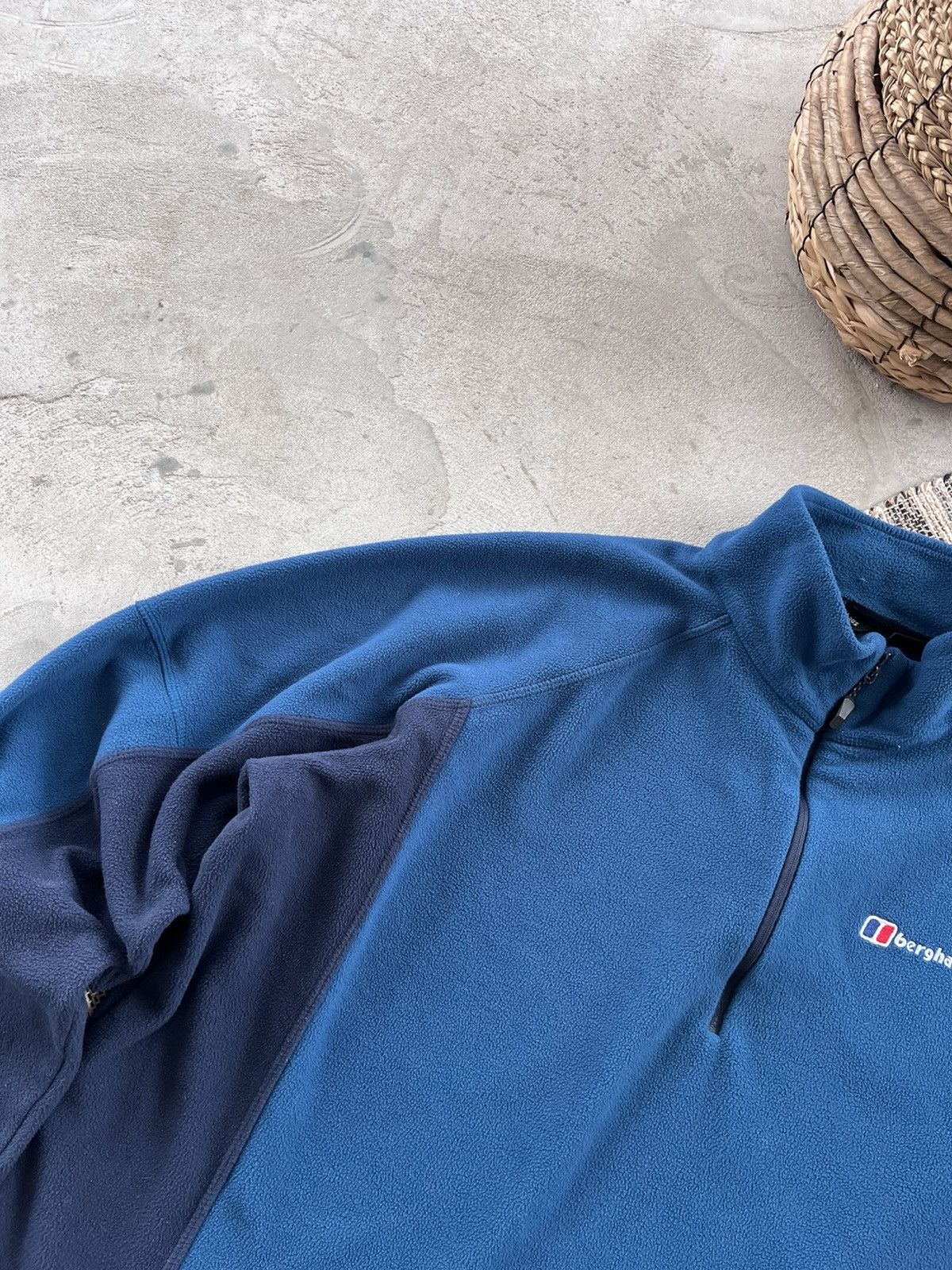 Berghaus Vintage Berghaus Blue Fleece 1/3 Zip Outdoor Pullover Y2K Size US XL / EU 56 / 4 - 3 Thumbnail