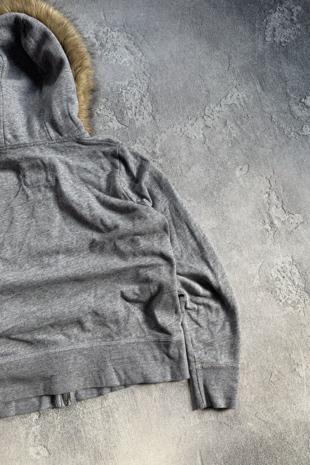 Abercrombie & Fitch Abercrombie & Fitch Y2K Fur Faux hoodie if six was nine LGB Size L / US 10 / IT 46 - 13 Thumbnail