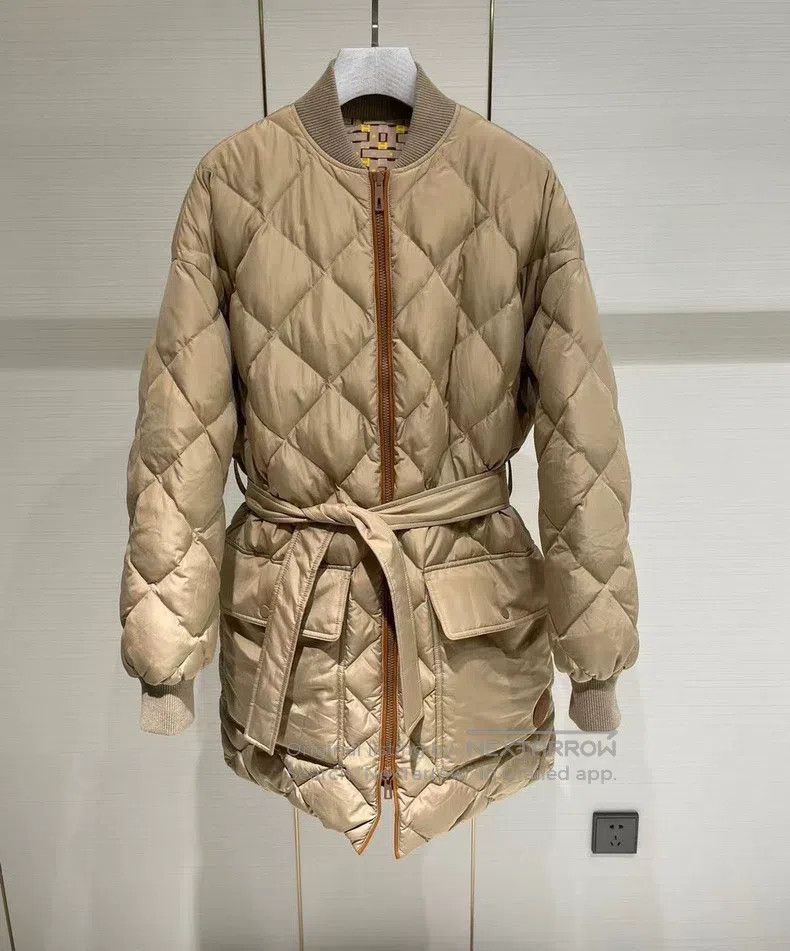 Hermes Hermes 21 Autumn/Winter Mid-length Beige Down Jacket Size XS / US 0-2 / IT 36-38 - 1 Thumbnail