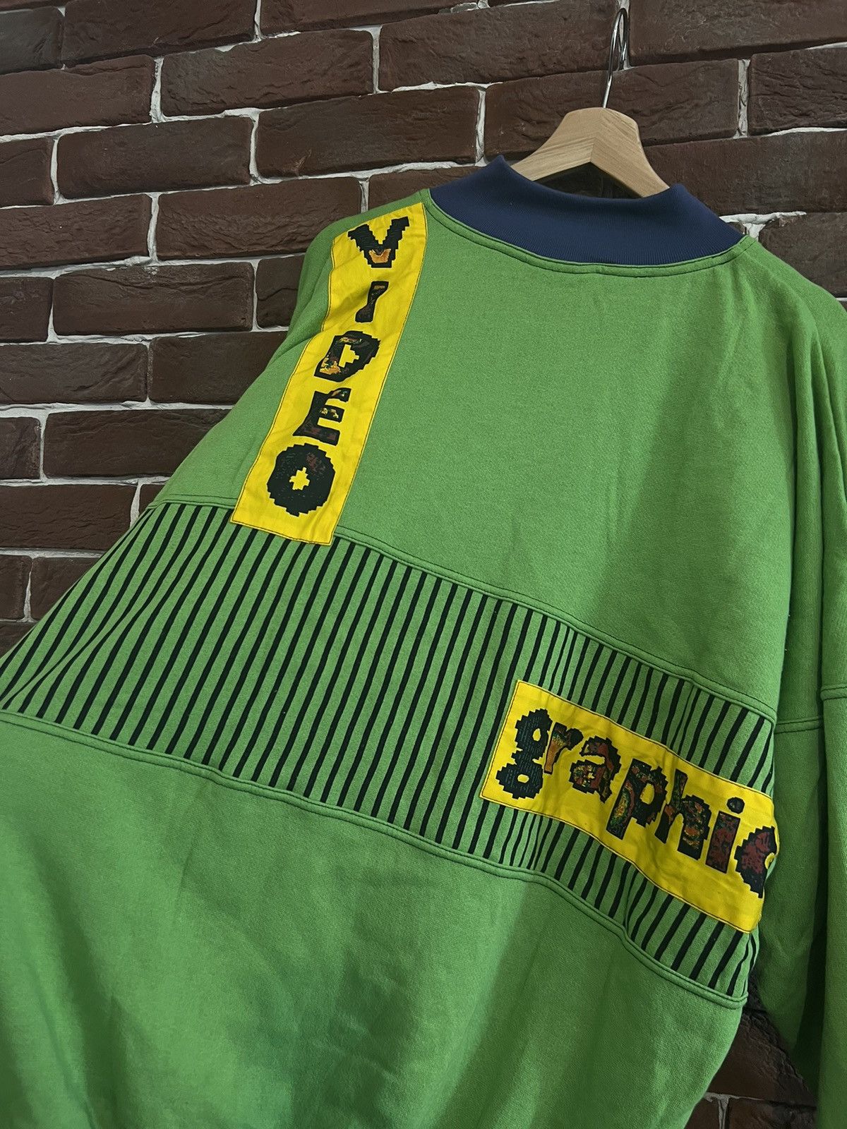 Adidas Vintage 80s Adidas Take Off Video Graphic Sweatshirt Crewnec Size US XL / EU 56 / 4 - 6 Thumbnail