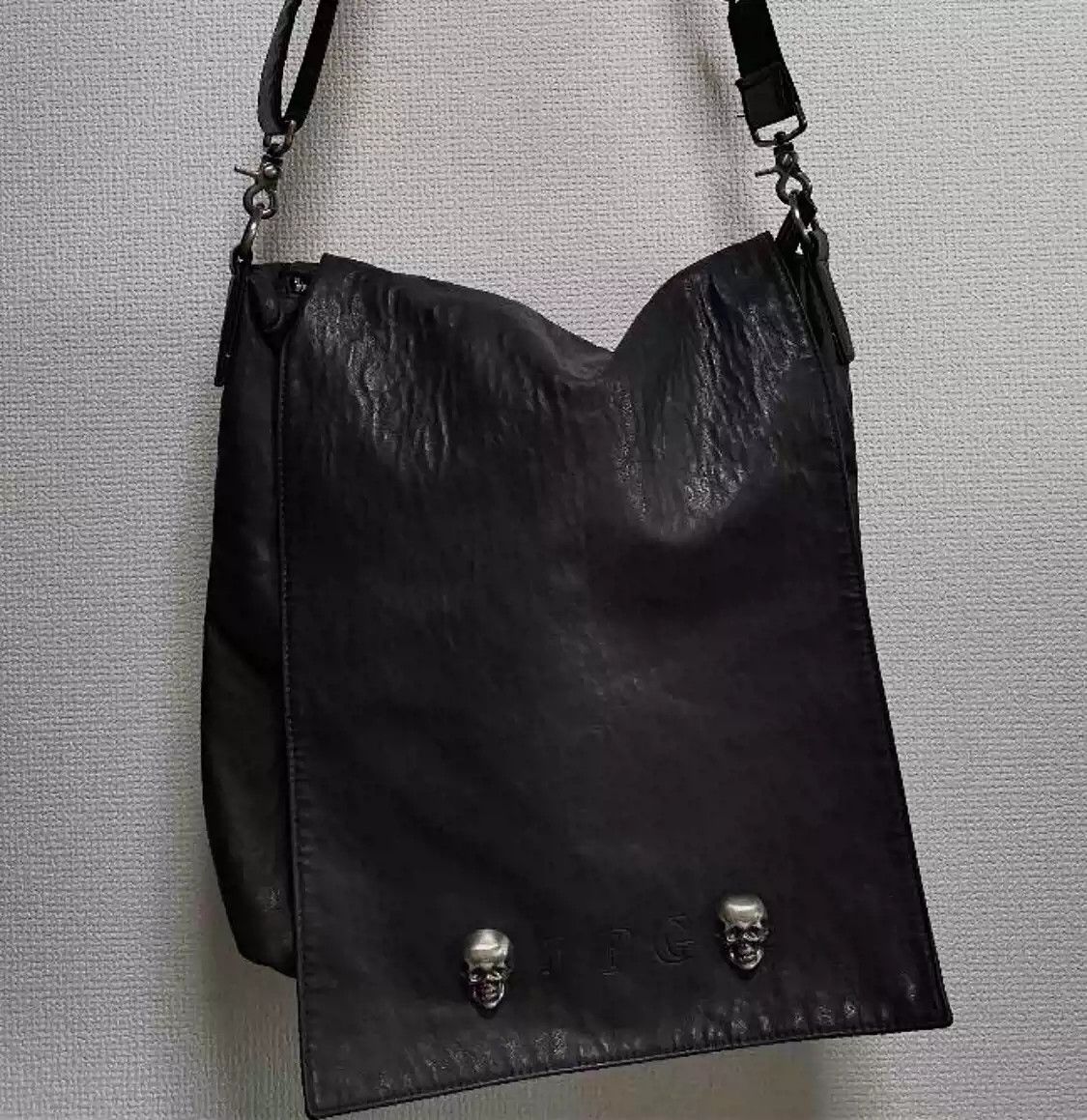 Jean Paul Gaultier Metal Skulls Cross Body Bag Size ONE SIZE - 1 Thumbnail