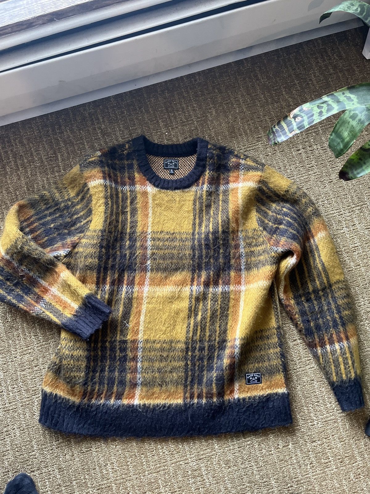 Dark Seas Plaid Mohair knot