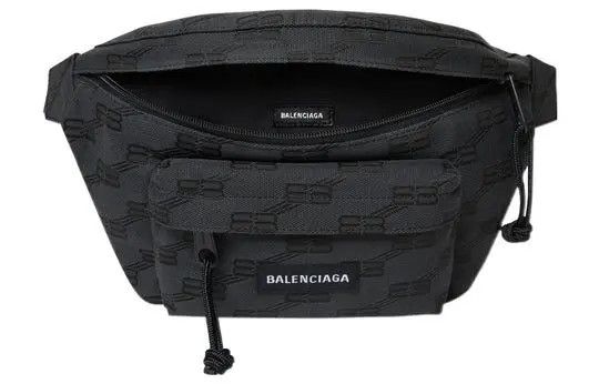 Balenciaga o1srvl11e0525 Size: OS / Signature Beltpack Medium Black Size ONE SIZE - 4 Thumbnail