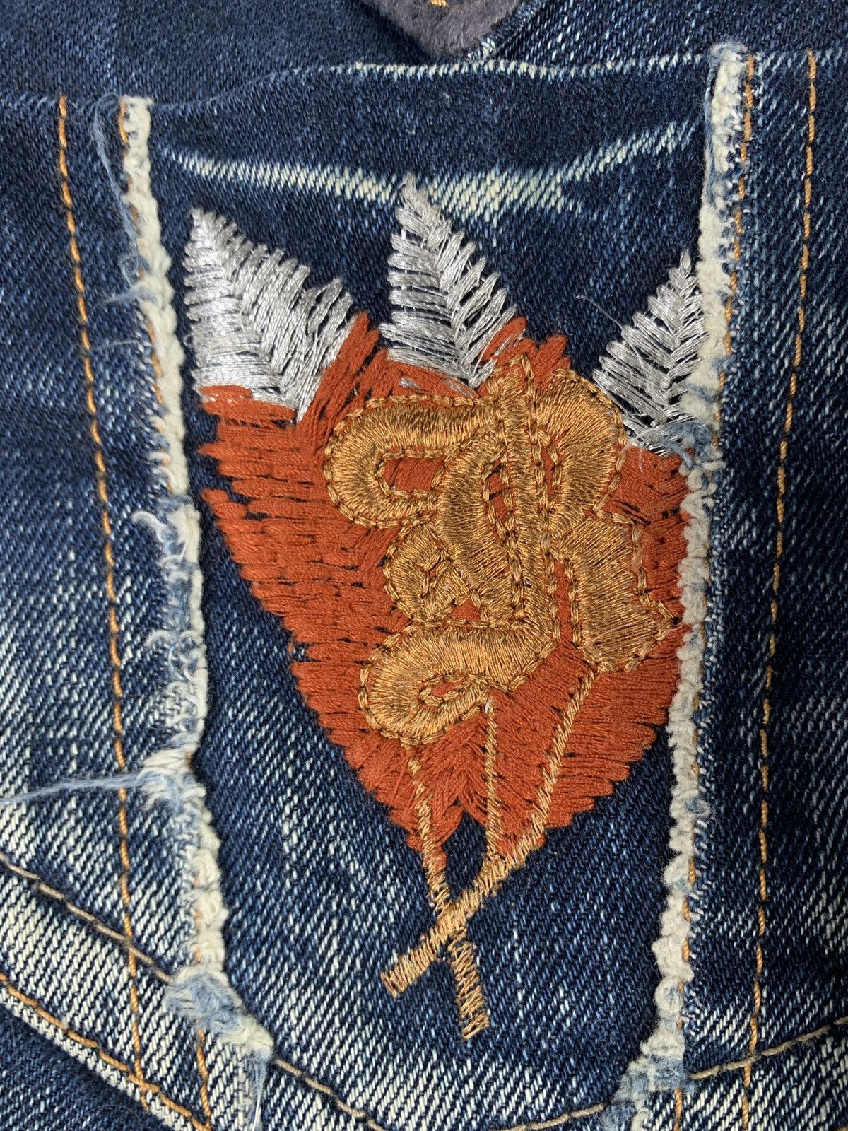 Japanese Brand Riobera Japan Navajo Embroidered Flared Baggy Jeans Pants Size 30" / US 8 / IT 44 - 7 Thumbnail