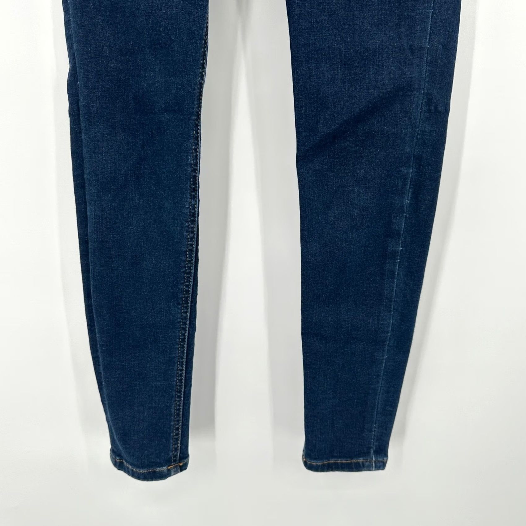 Free People Free People We The Free Skinny High Rise Jeans Dark Wash Denim Women's 27 in Blue Slim Comfortable Pockets Don’t Size 27" / US 4 / IT 40 - 6 Thumbnail