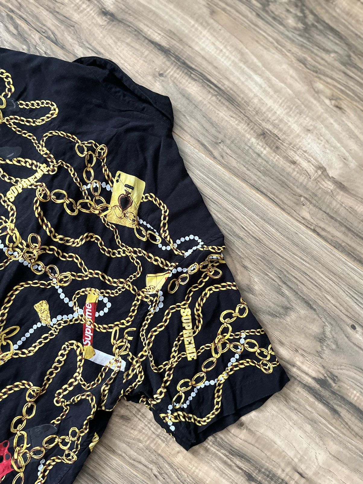 Supreme Supreme Chains Rayon S/S Shirt Size US M / EU 48-50 / 2 - 12 Thumbnail