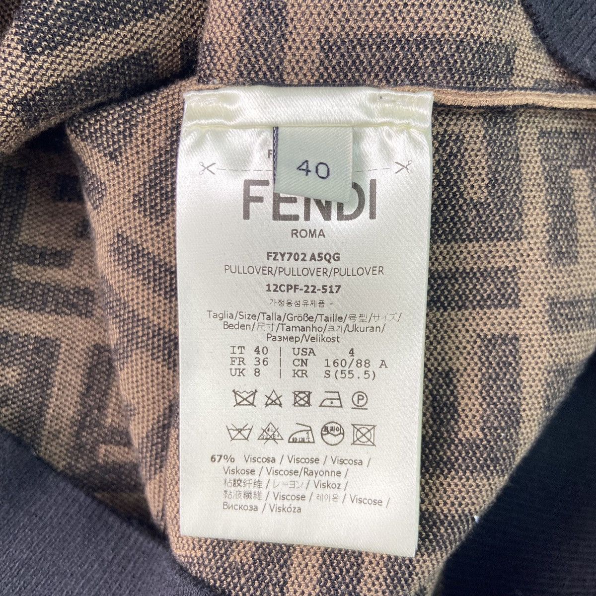 Fendi FENDI All Over Letter Print Knit Short Sleeve Top K26WX Size S / US 4 / IT 40 - 8 Thumbnail
