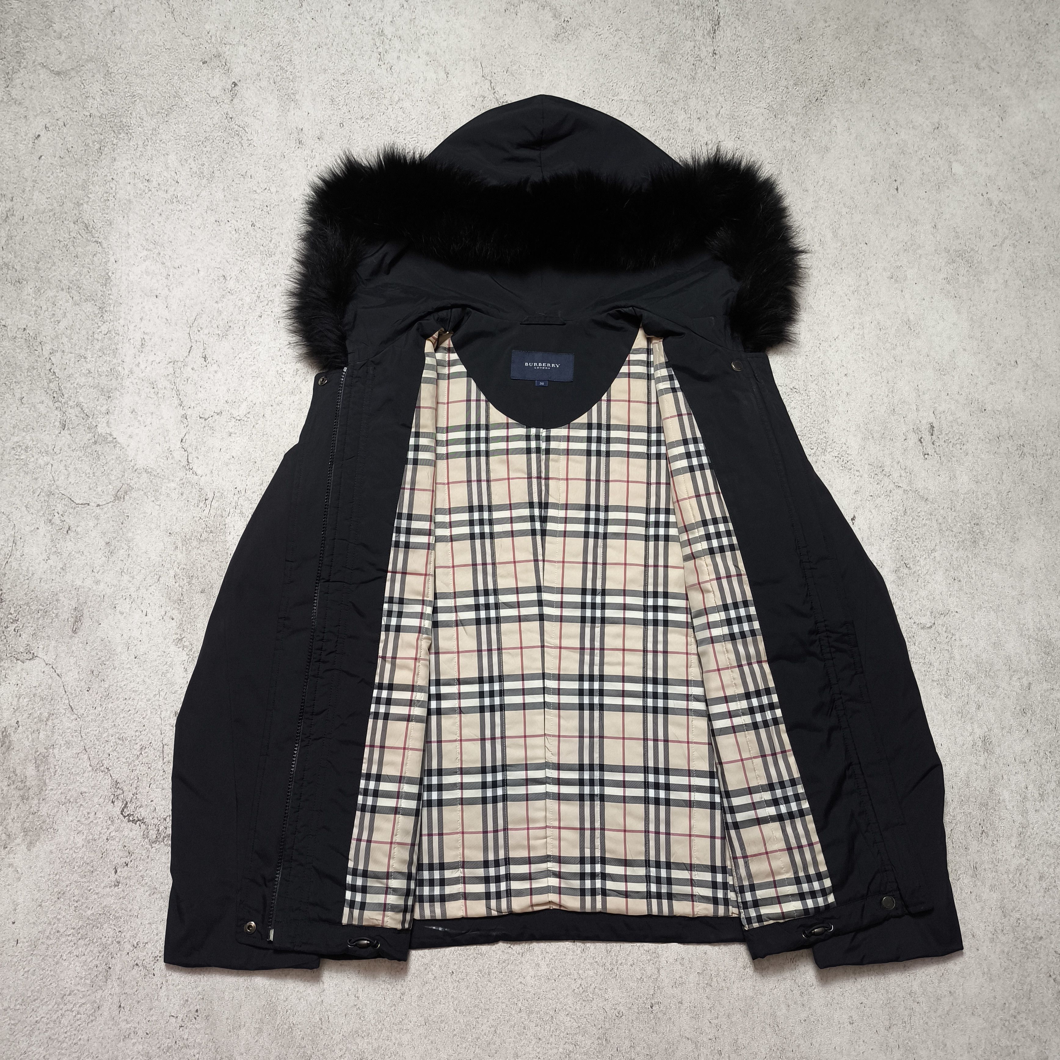 Burberry Burberry London Nova Check Fur Jacket Size S / US 4 / IT 40 - 10 Thumbnail