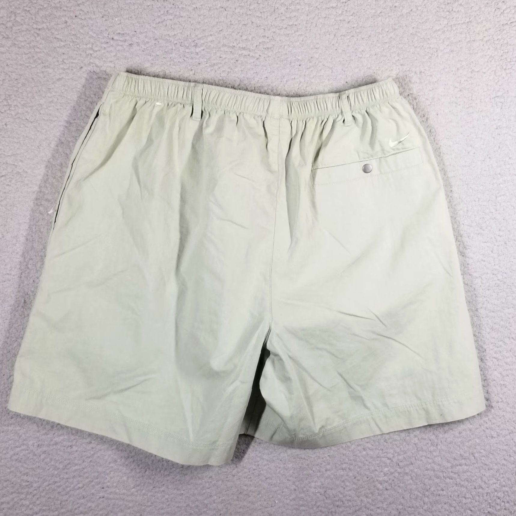 Nike Nike Men Shorts Casual Lounge Woven Lightweight 74% Cotton 26% Nylon Green M Activewear Size US 31 - 6 Thumbnail