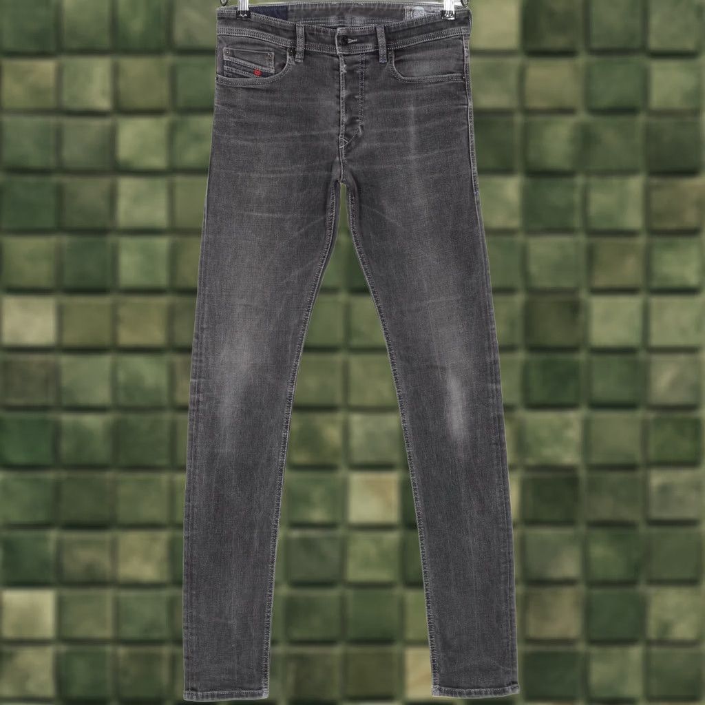 Diesel DIESEL TEPPHAR 084HQ Stretch Slim Carrot Jeans Men W28 L34 DZ6921 Jacket? Size US 28 / EU 44 - 1 Thumbnail