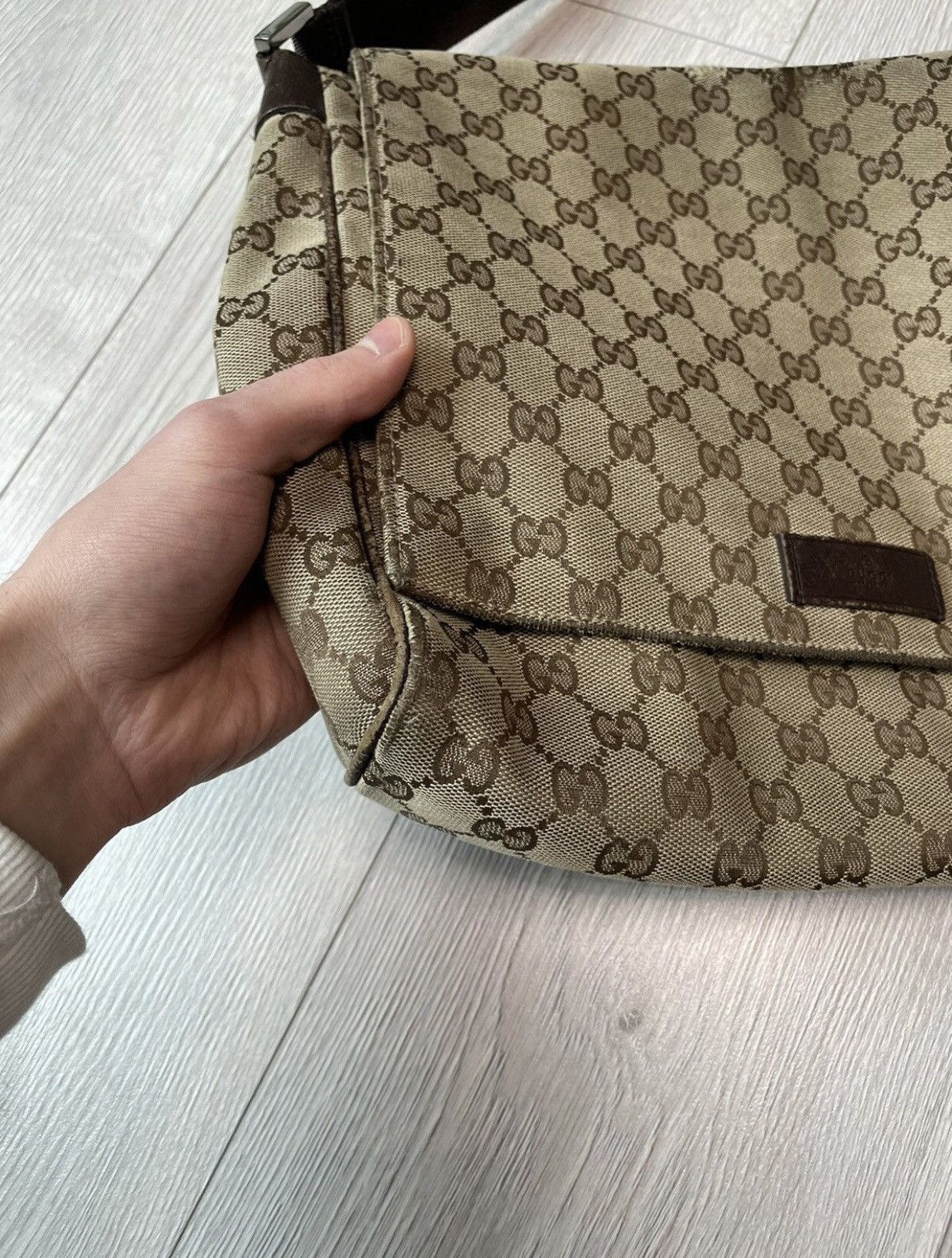 Gucci × Vintage 🔥Gucci vintage Monogram big messenger /shoulder Bag 🔥 Size ONE SIZE - 10 Thumbnail