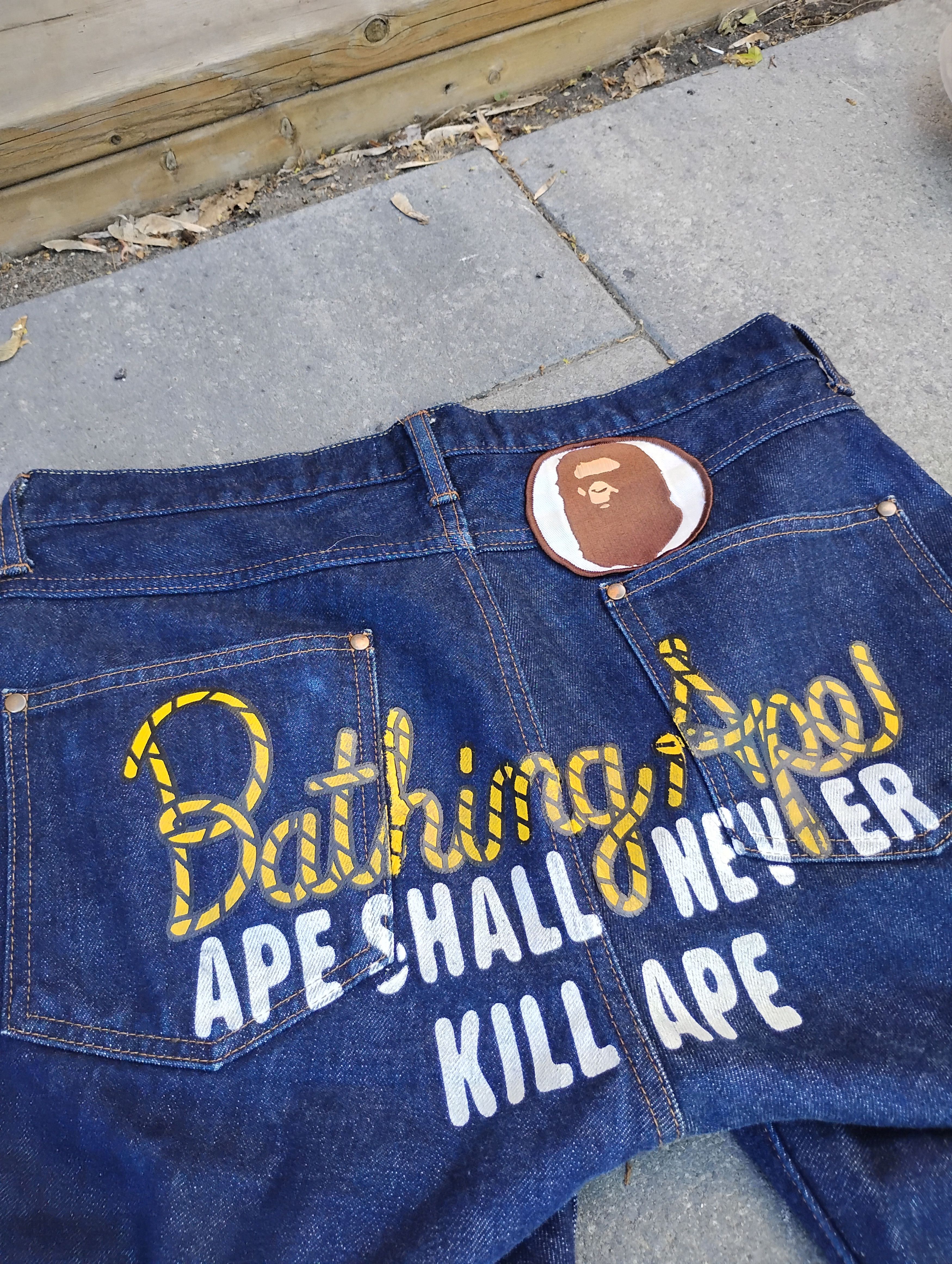 Bape BAPE champion script selvedge jeans Size US 31 - 1 Thumbnail