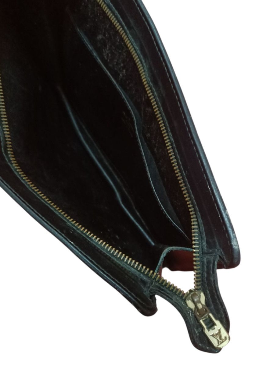Louis Vuitton LOUIS VUITTON EPI POCHETTE CLUTCH BAG Size ONE SIZE - 5 Thumbnail