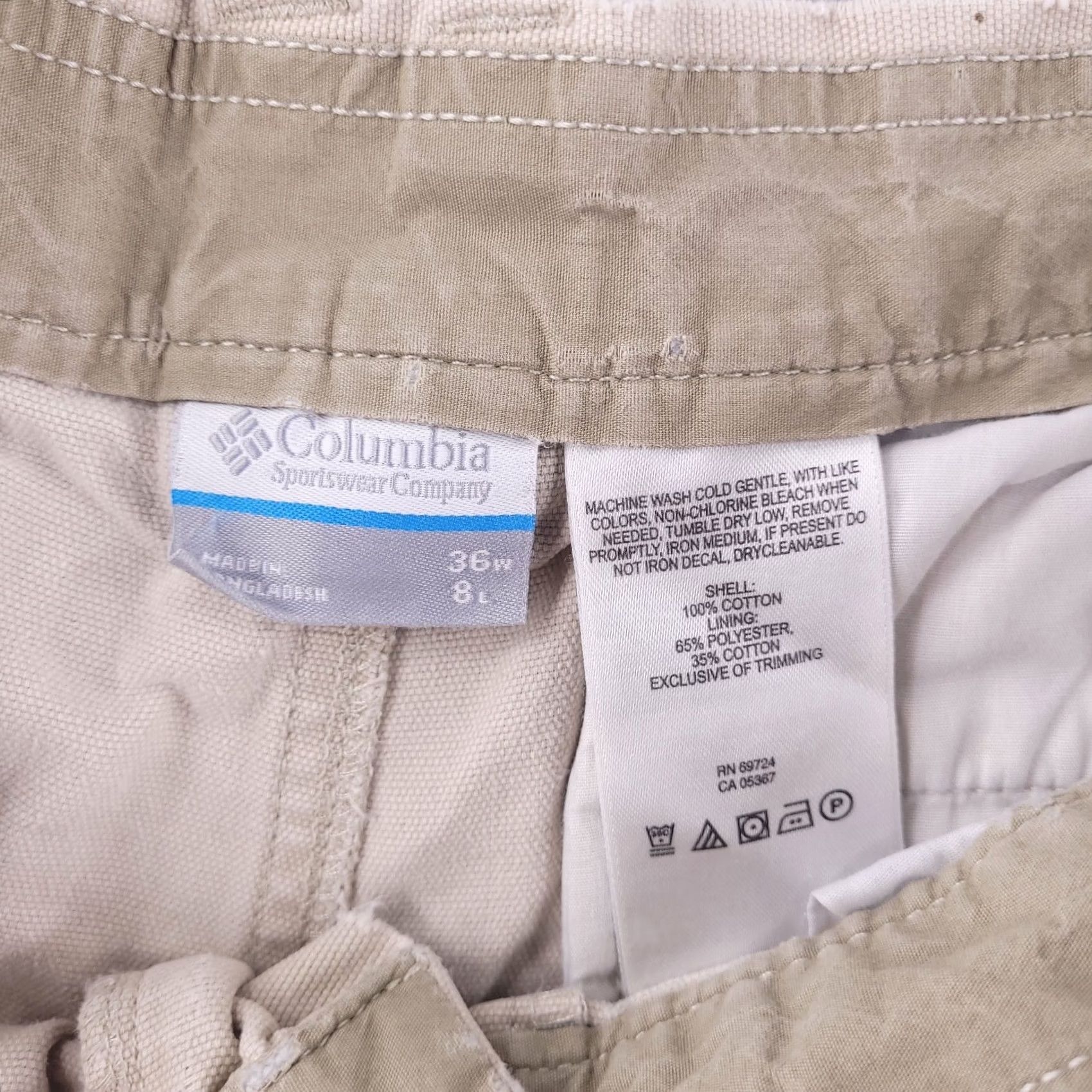 Vintage Columbia Shorts Mens 36 Canvas Beige Tan 8 Inch Distressed Chino Front Flat Front Adult 36 Mens Beige Distressed Canvas Shorts Size US 36 / EU 52 - 7 Thumbnail