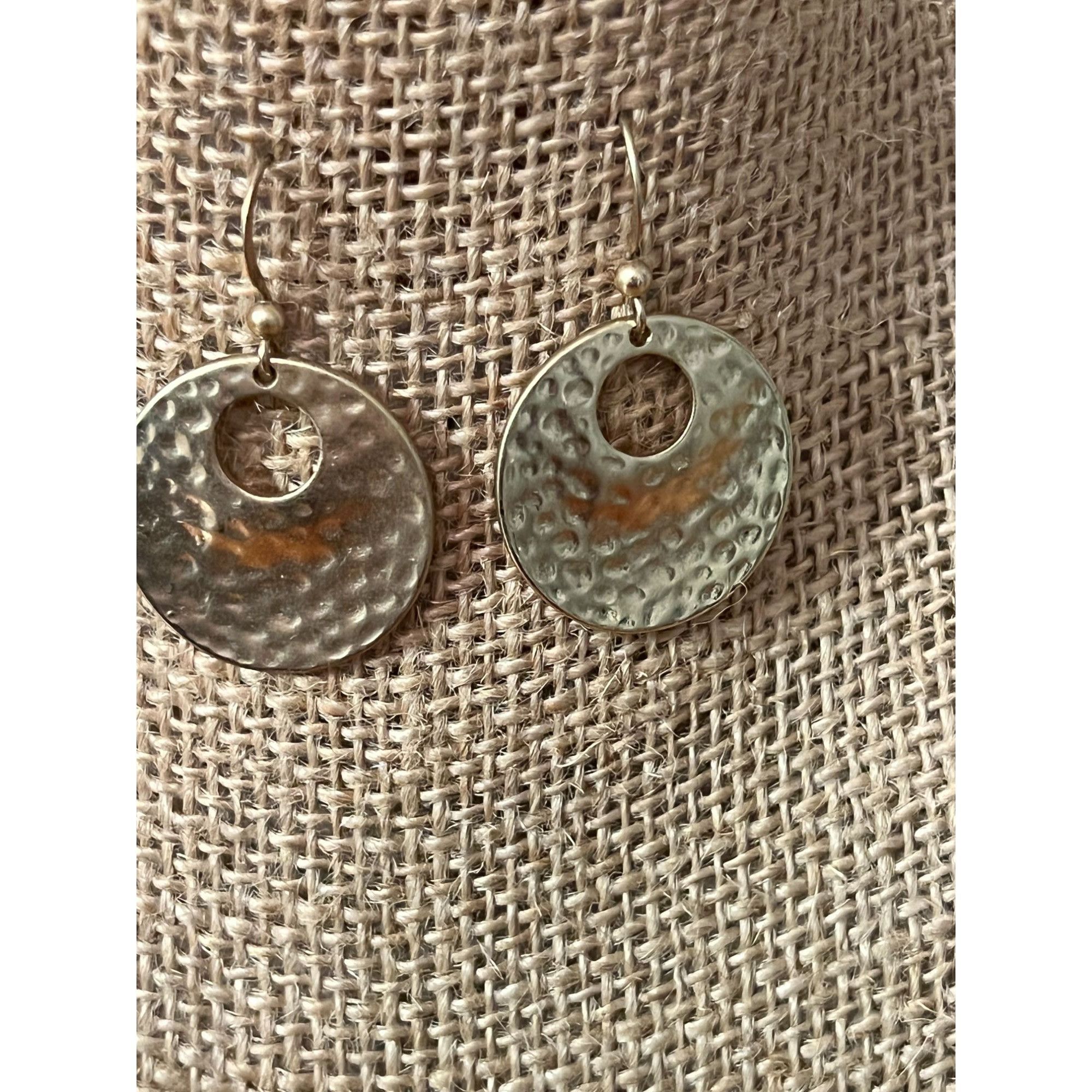 Other Gold Tone Earrings Hammered Disc Dangle Hook 1.5" long Circl Size ONE SIZE - 1 Thumbnail