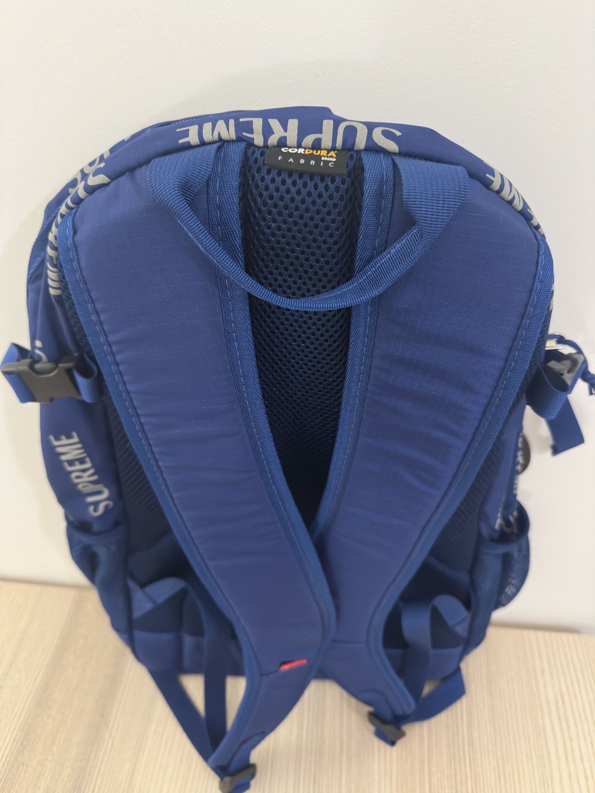 Supreme FW16 Supreme 3M Reflective Repeat Backpack Black Size ONE SIZE - 4 Thumbnail