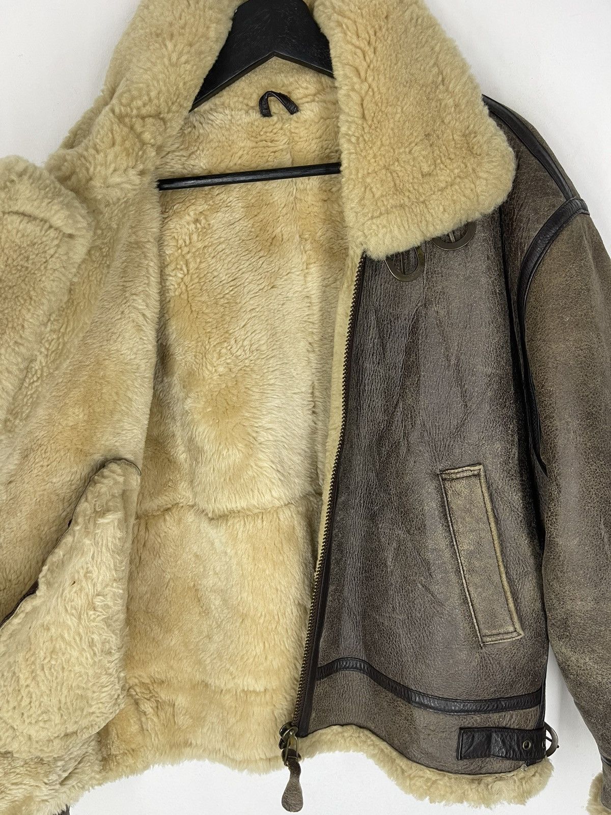 Vintage Vintage POTTAR B-3 Shearling Lambskin Jacket USA Pride Size US L / EU 52-54 / 3 - 2 Thumbnail