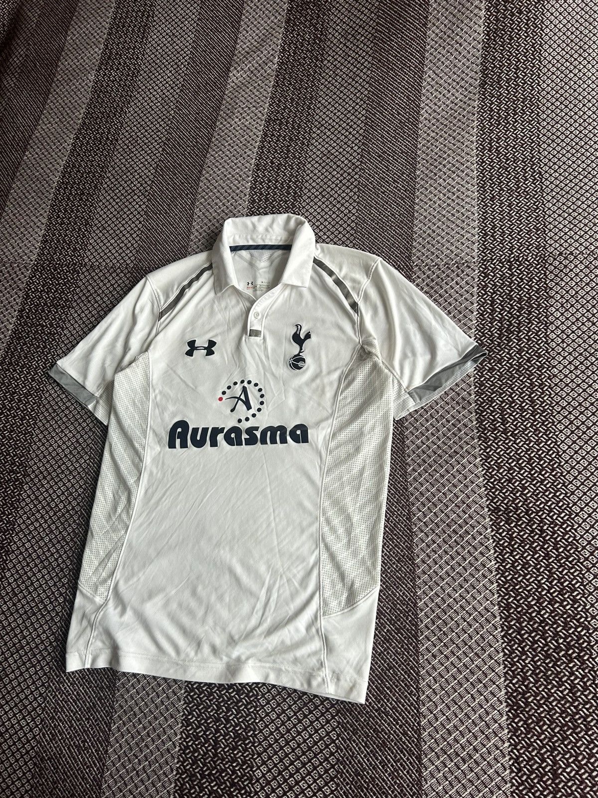 Under Armour Tottenham Hotspurs x DEFOE #18 Under Armour Soccer Jersey Size US S / EU 44-46 / 1 - 6 Thumbnail