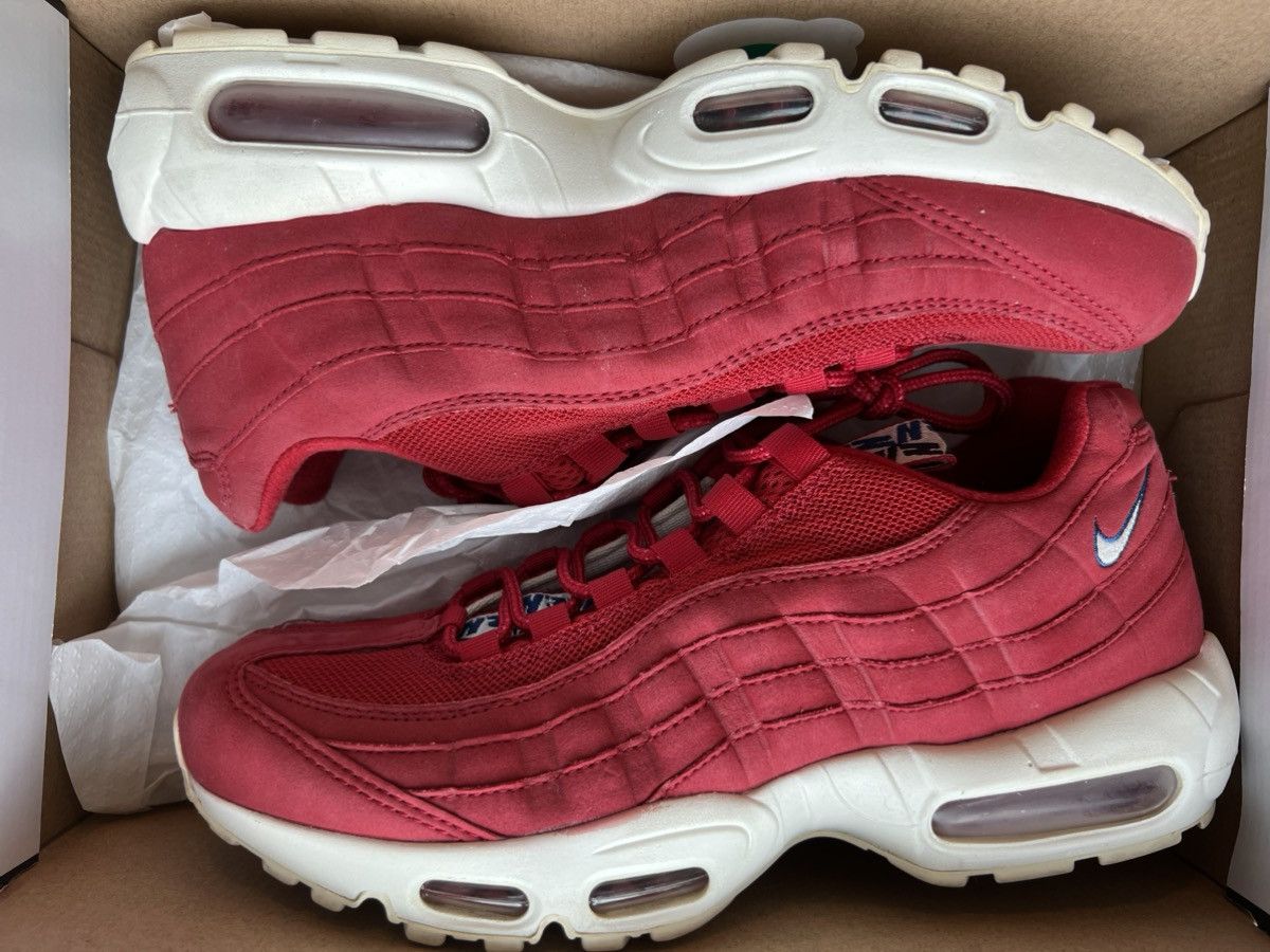 Nike Nike Air Max 95 TT Pull Tab Gym Red Size 9 AJ1844-600 Size US 9 / EU 42 - 9 Thumbnail