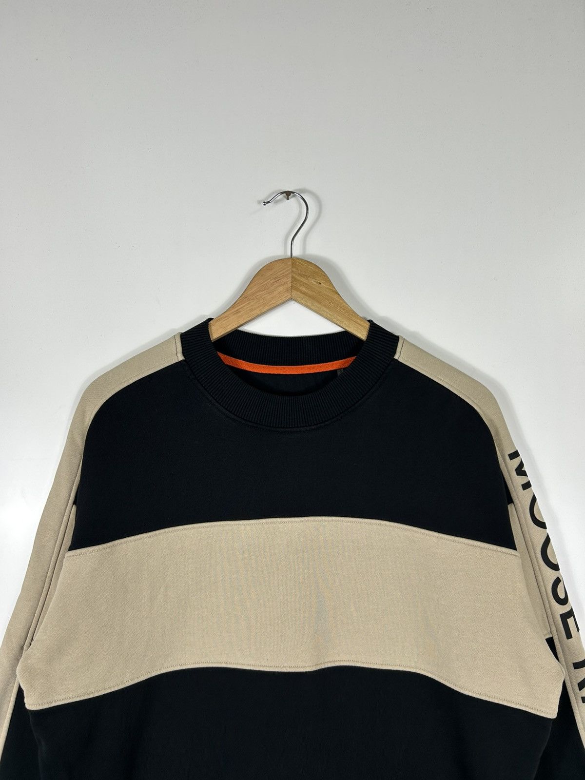 Moose Knuckles Moose Knuckles Colorblock Crewneck – Y2K Logo Sleeve Size US S / EU 44-46 / 1 - 5 Thumbnail