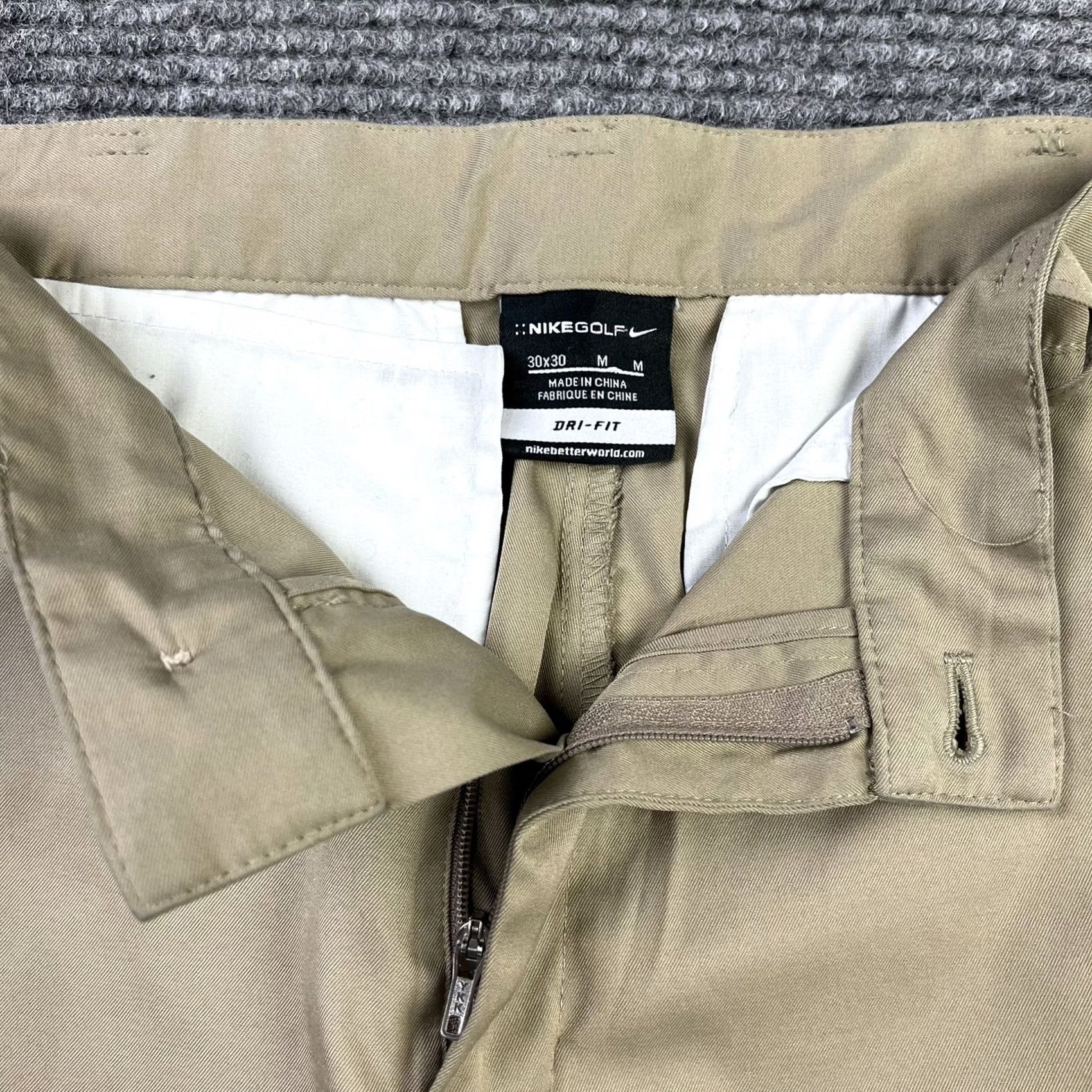 Nike Nike Golf Dri-Fit Tour Performance Khaki Mens Pants 30x30 Chino Style Regular Straight Front Pockets Logo Size US 30 / EU 46 - 2 Thumbnail