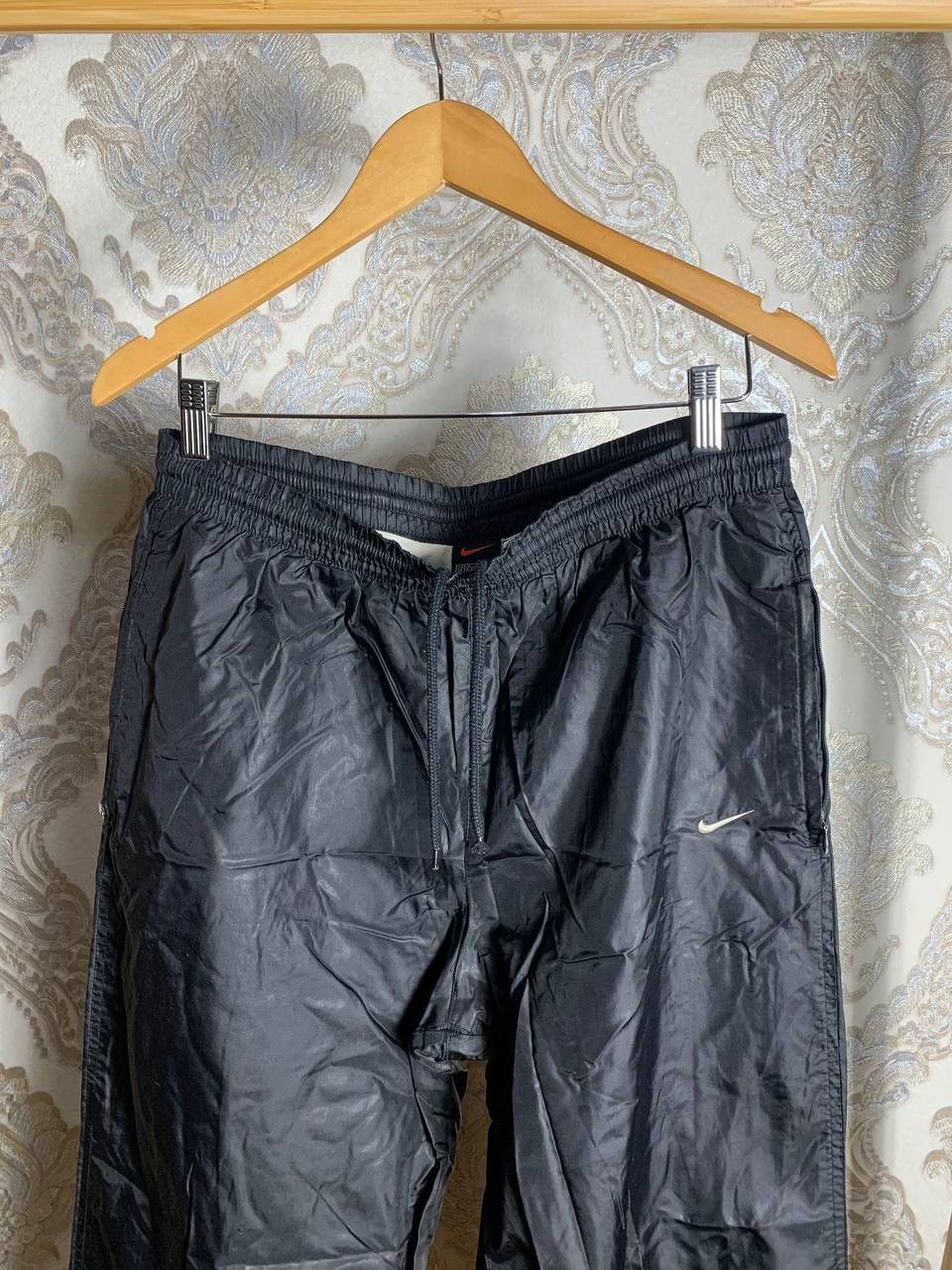 Nike VERY RARE NIKE NYLON SPORTSWEAR PANTS RETRO JAPAN STYLE 90s Size US 32 / EU 48 - 2 Thumbnail