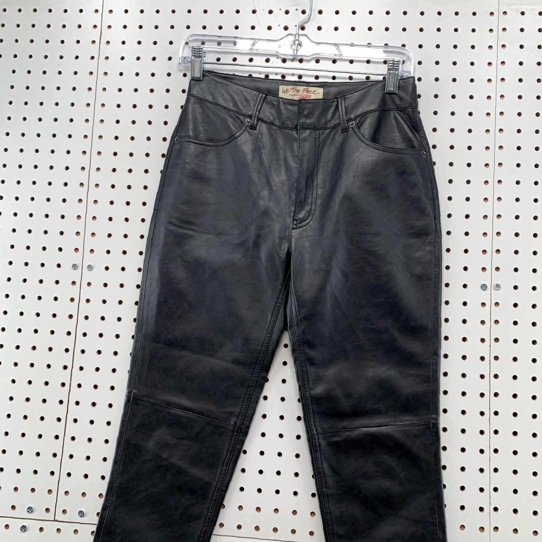 Free People We The Free People Faux Leather Pants Women 24 Black Regular 27x26 Rockabilly Pants Women 24 Black Regular 27x26 Rockabilly Size 42" / US 20 - 2 Thumbnail