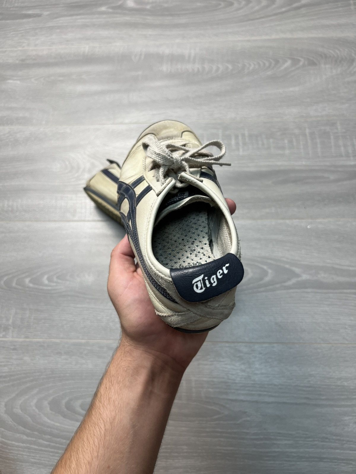 Asics × Onitsuka Tiger × Vintage Rare Vintage Asics Onitsuka Tiger Mexico 66 Leather Shoes Size US 5.5 / EU 38 - 4 Thumbnail