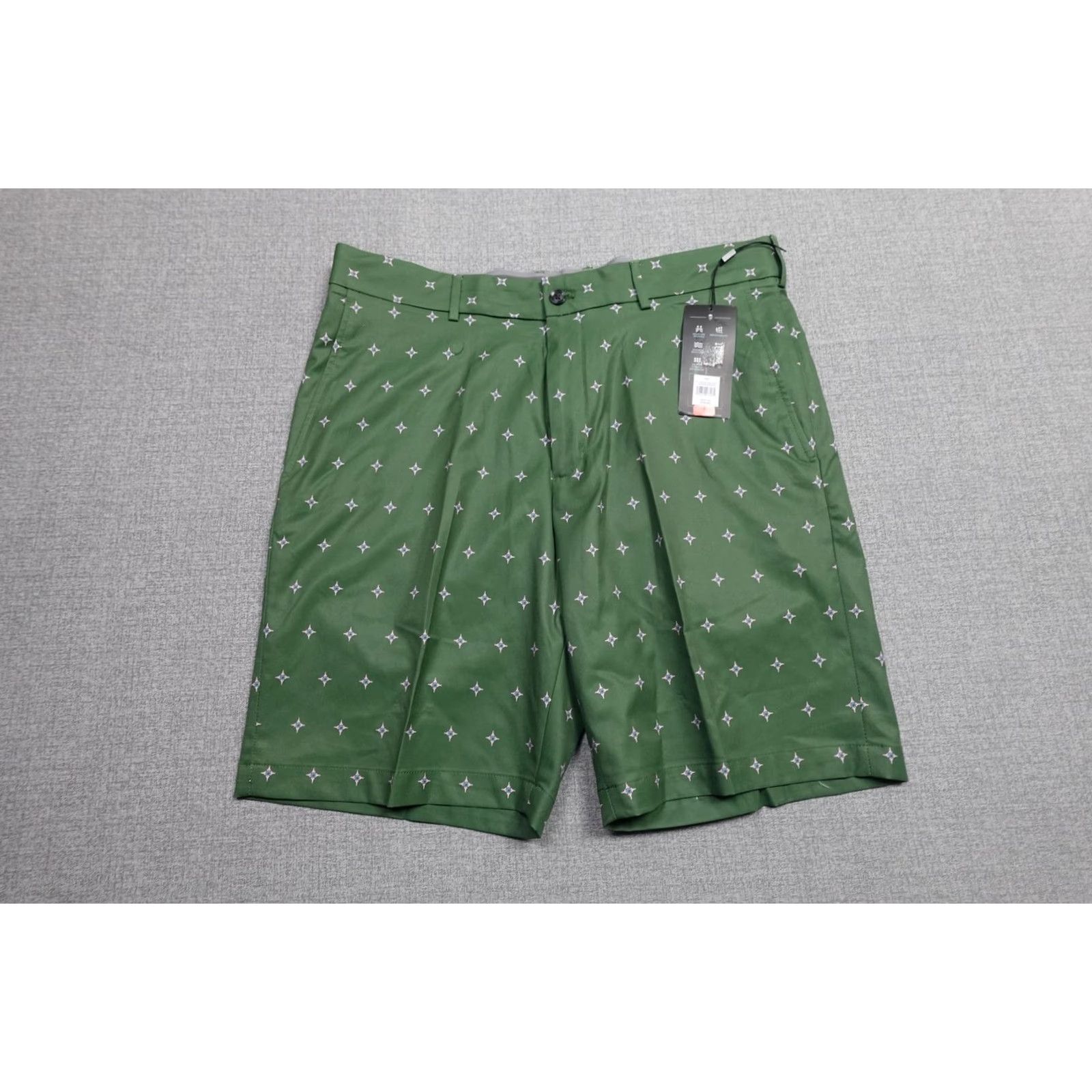 Vintage Walter Hagen Perfect 11 Shorts Mens 35 Green Geo Print Golf Stretch 9 Inseam NWT Size US 35 - 3 Thumbnail
