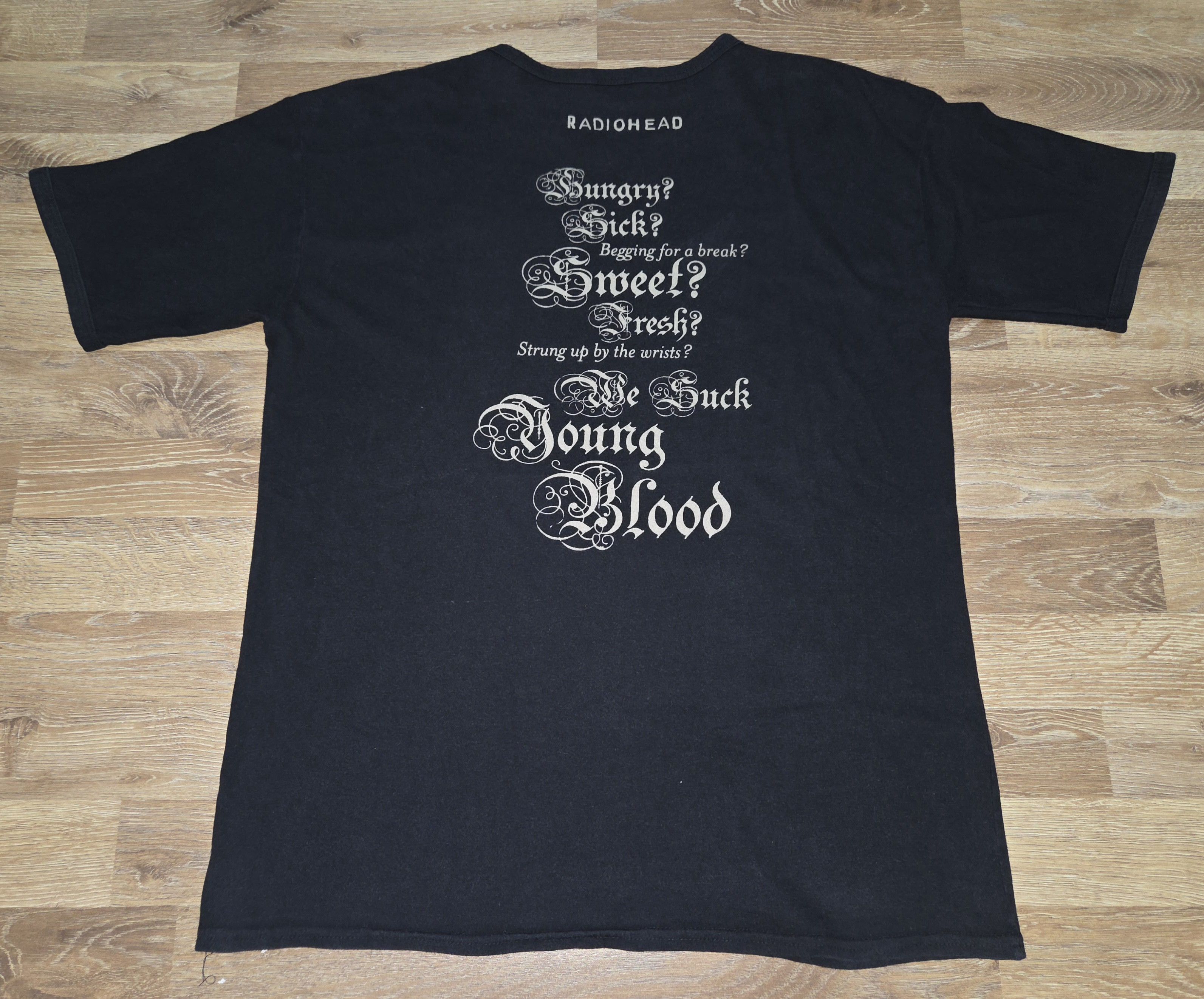 Band Tees Vintage Radiohead Amnesiac Album Waste Young Blood T Shirt Size US M / EU 48-50 / 2 - 2 Thumbnail