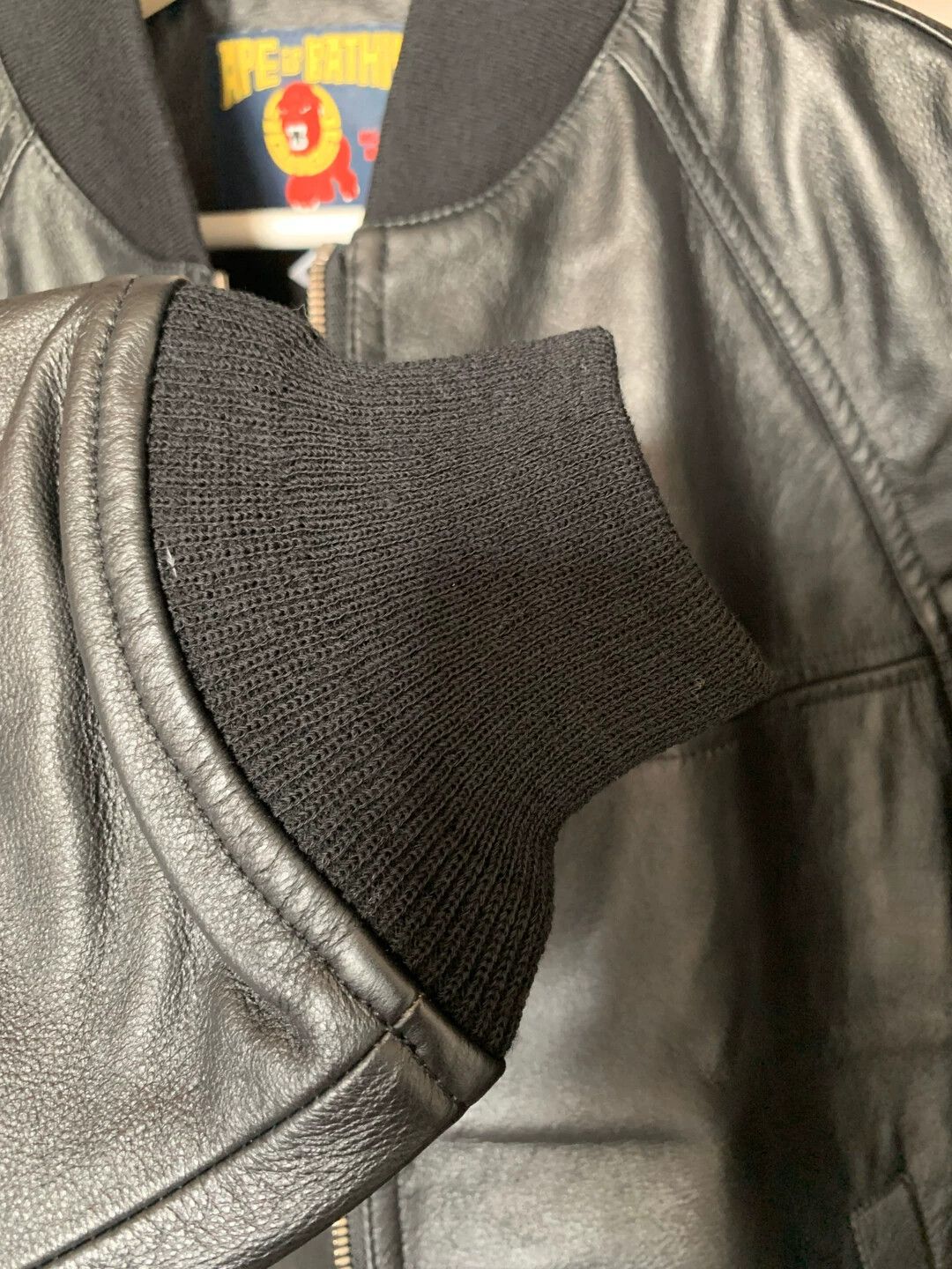 Human Made Human Made BAPE Cowhide Flight Jacket Size M Size US M / EU 48-50 / 2 - 8 Thumbnail