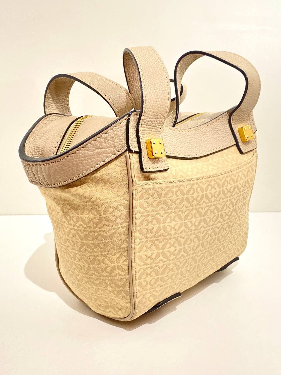 Loewe Loewe Anagram Logo Kite Leather Cloth Shoulder Hand Tote Bag Size ONE SIZE - 9 Thumbnail