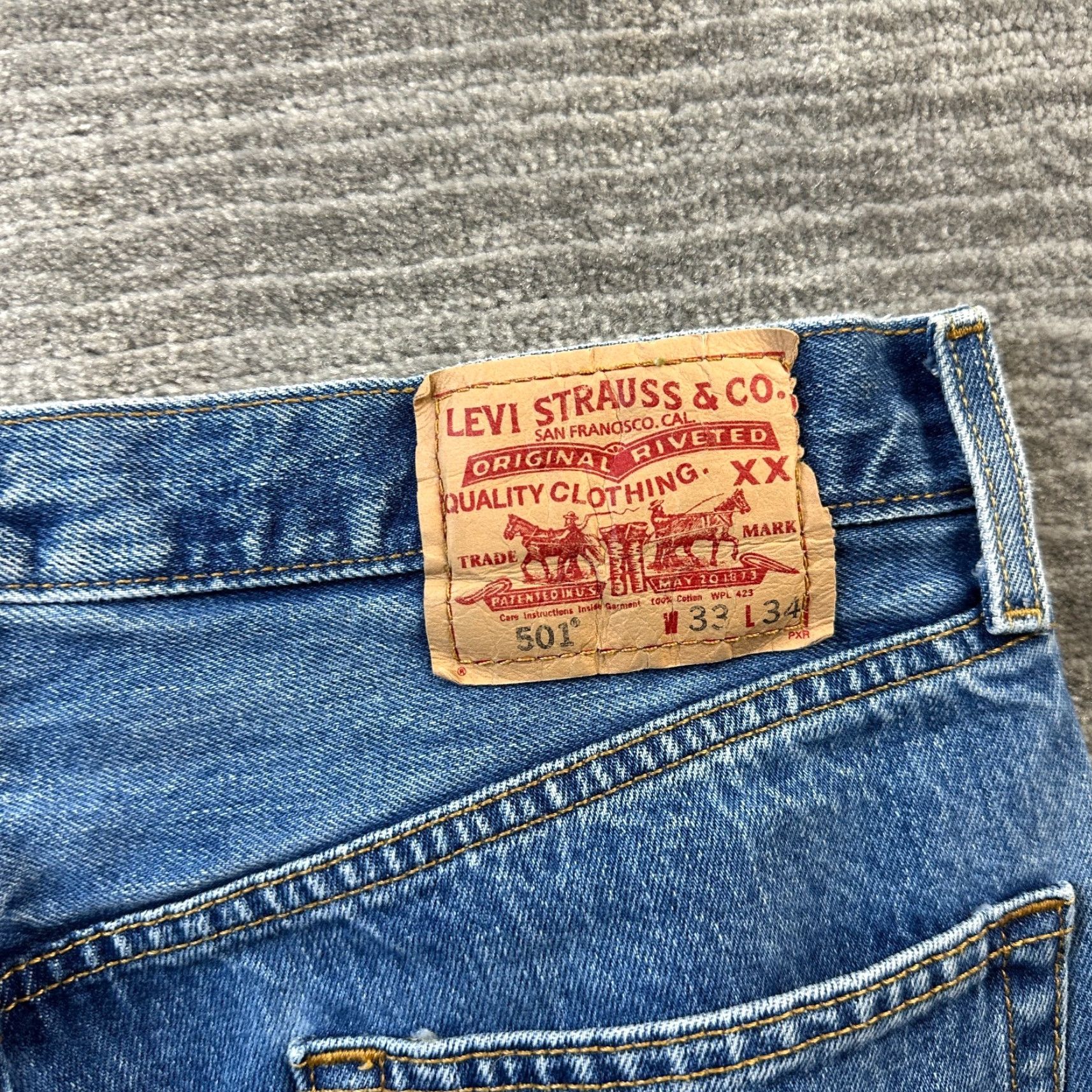 Levi's VINTAGE Levi's 501 Jeans Mens 33x34 Blue Denim Straight 90s Vintage Jeans** Size US 33 - 4 Thumbnail