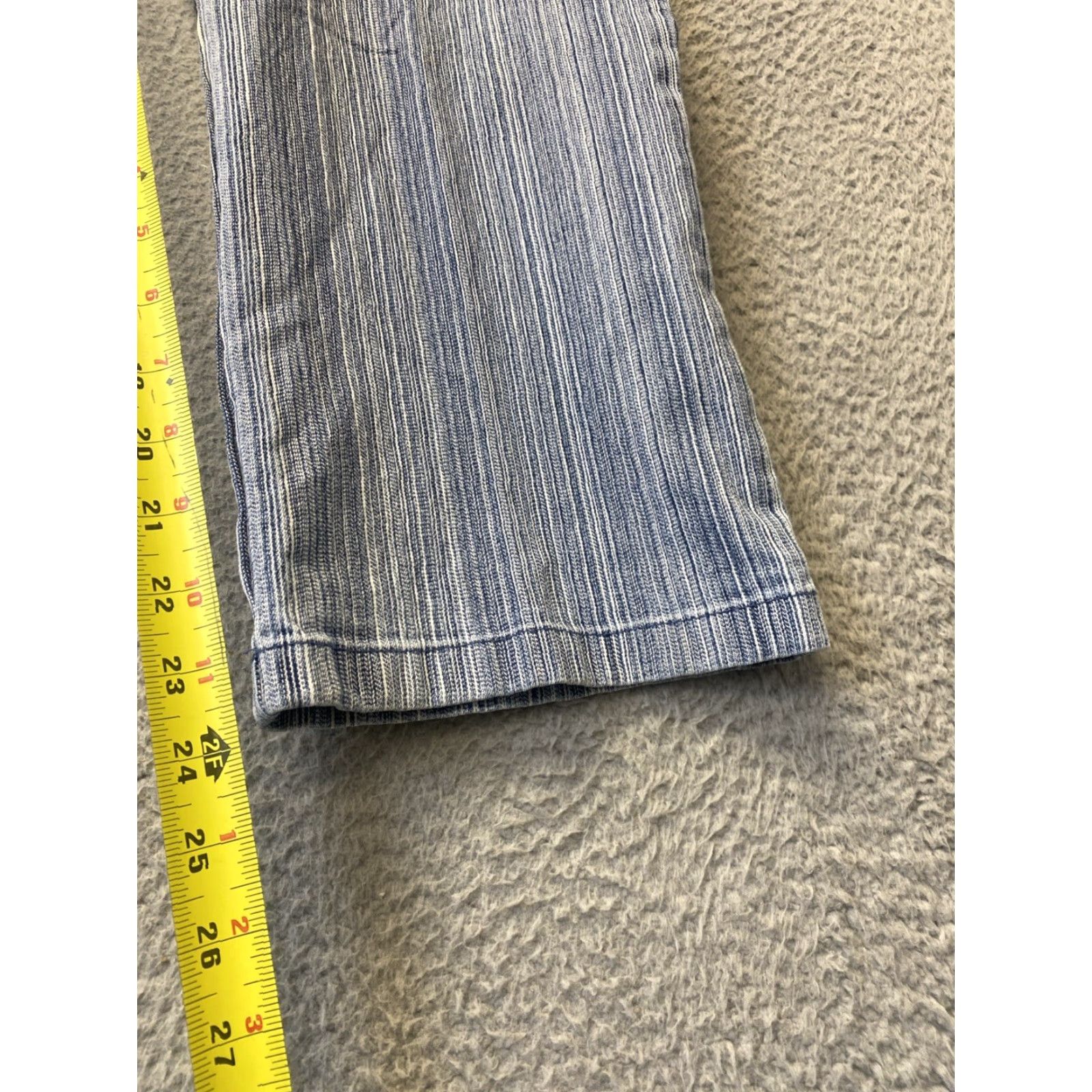 Denime VINTAGE Tribal Women's Denim Jeans Cropped Mid-Rise Straight Light Wash Size 10 Blue 90s Fashion Women's Size 32" / US 10 / IT 46 - 6 Thumbnail